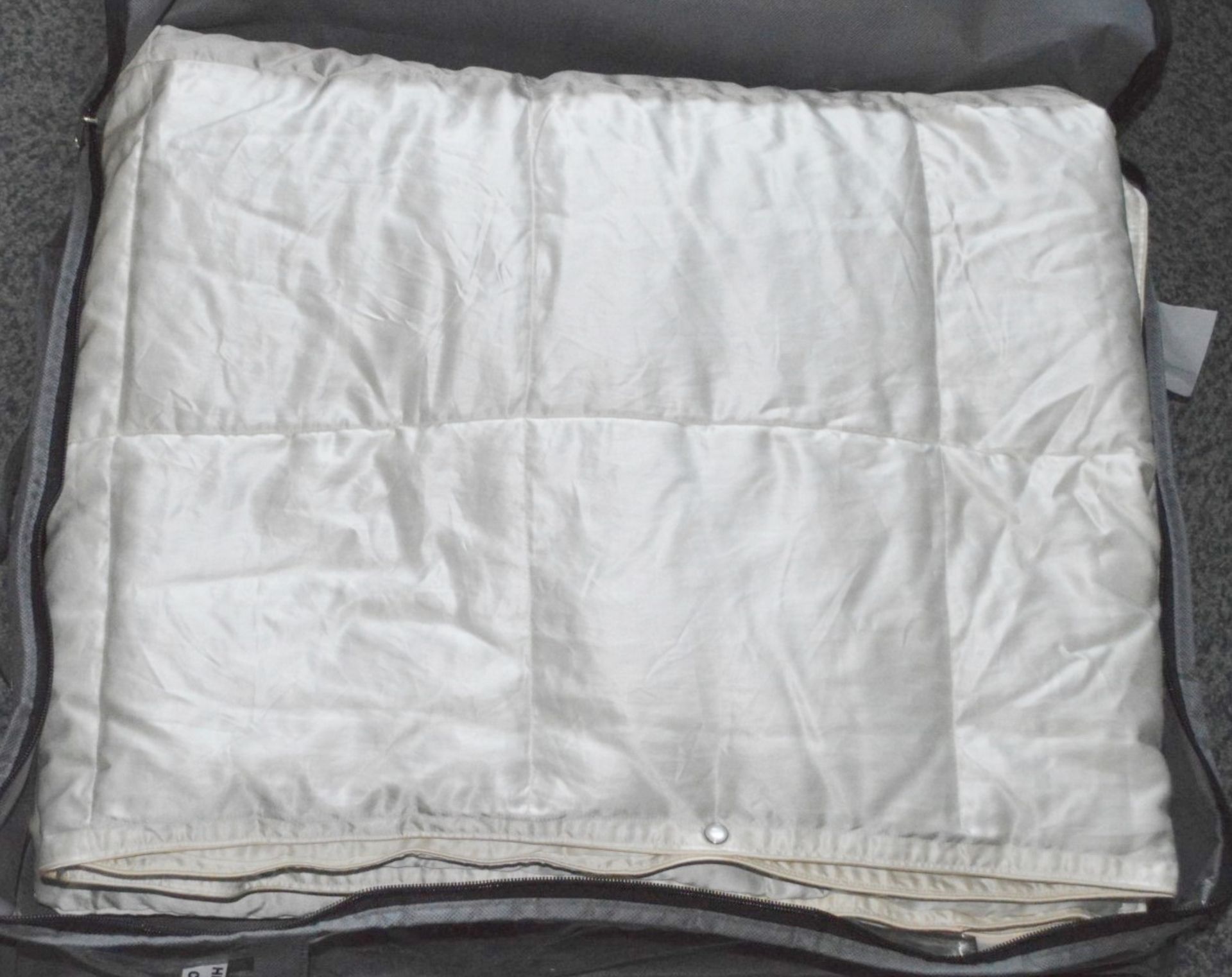 1 x BRINKHAUS Arctic Duck Down & Satin Superking 4.5 Tog Duvet, 260 x 220 - Original Price £3,499 - Image 16 of 16