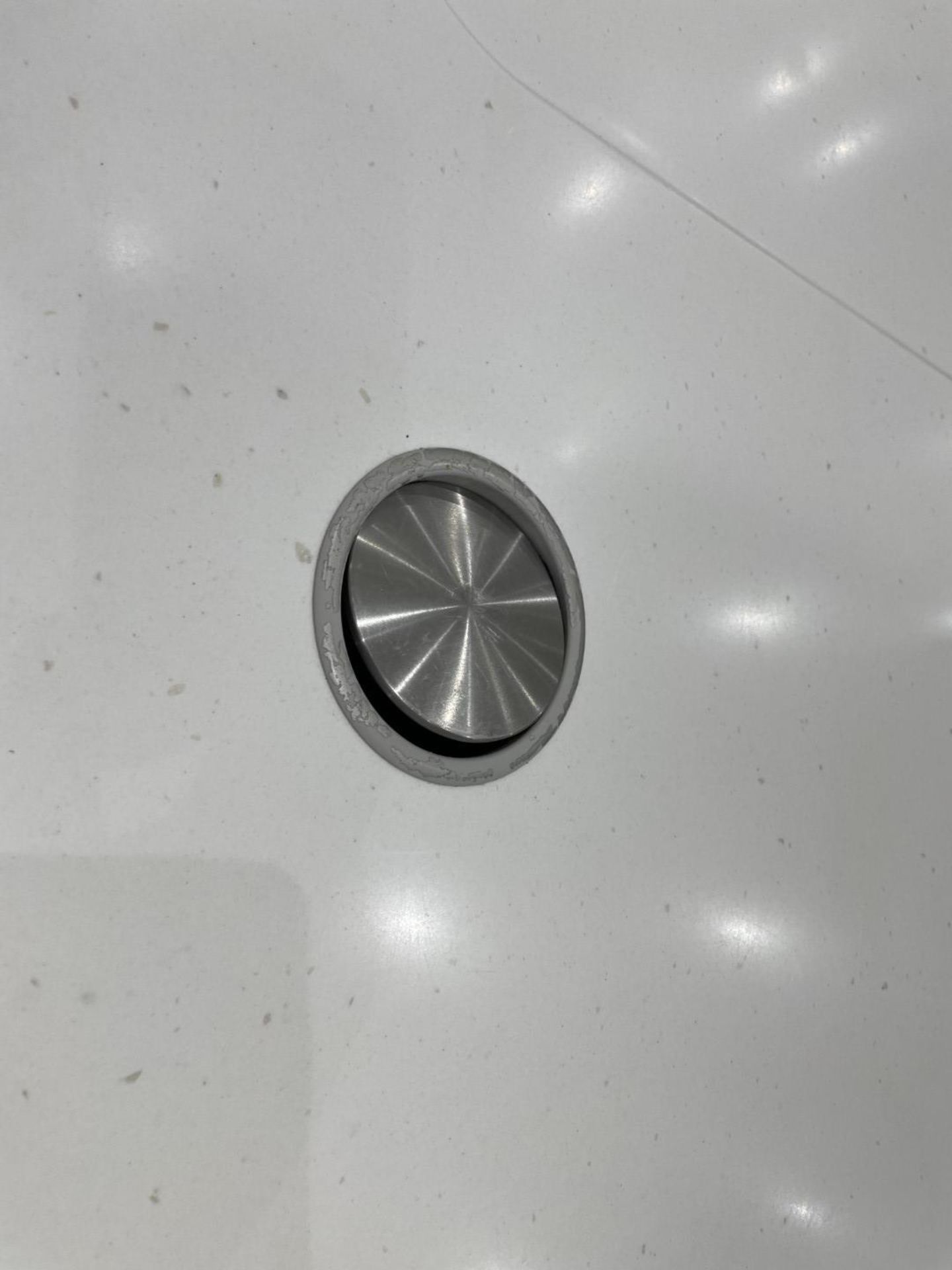 1 x Stunning Siematic S2 Luxury Kitchen with Gaggenau Appliances, from a Multimillion Pound Mansion - Image 47 of 99