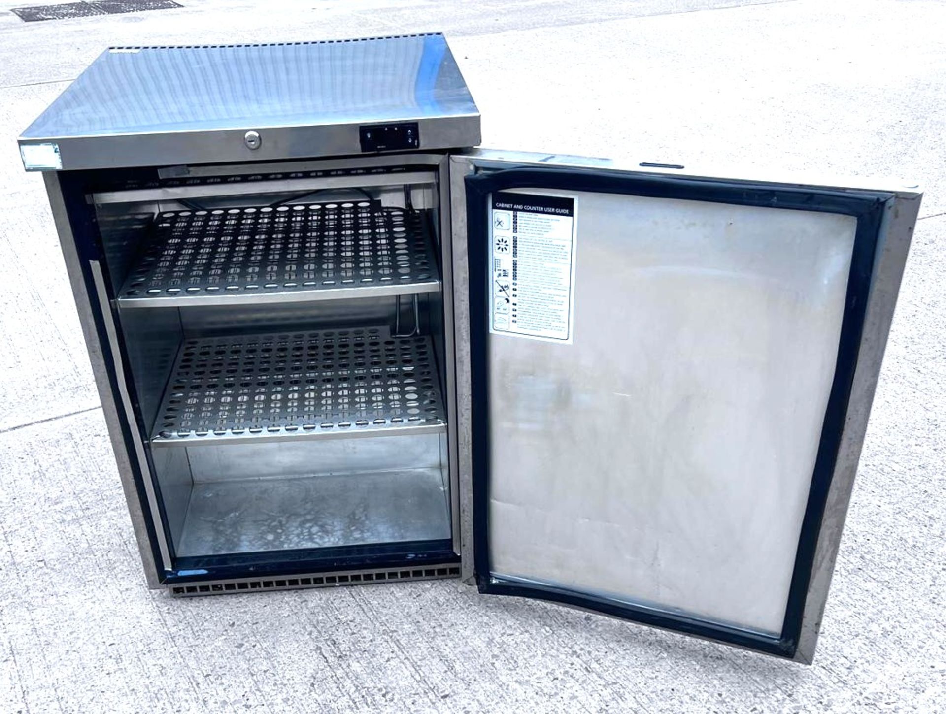 1 x Foster Undercounter Single Door Freezer - Model: LR150 - Dimensions: H82 x W61 x D66 cms - Image 3 of 11