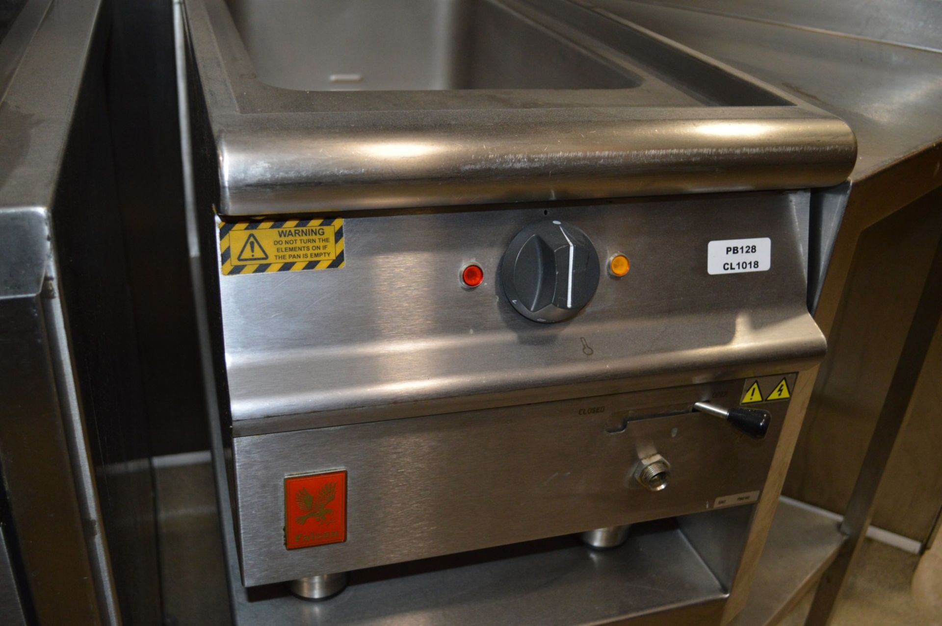 1 x Falcon E3407 Countertop Baine Marie - 230v - RRP £1,119 - Dimensions: H40 x W40 x D77 cms - Image 3 of 6