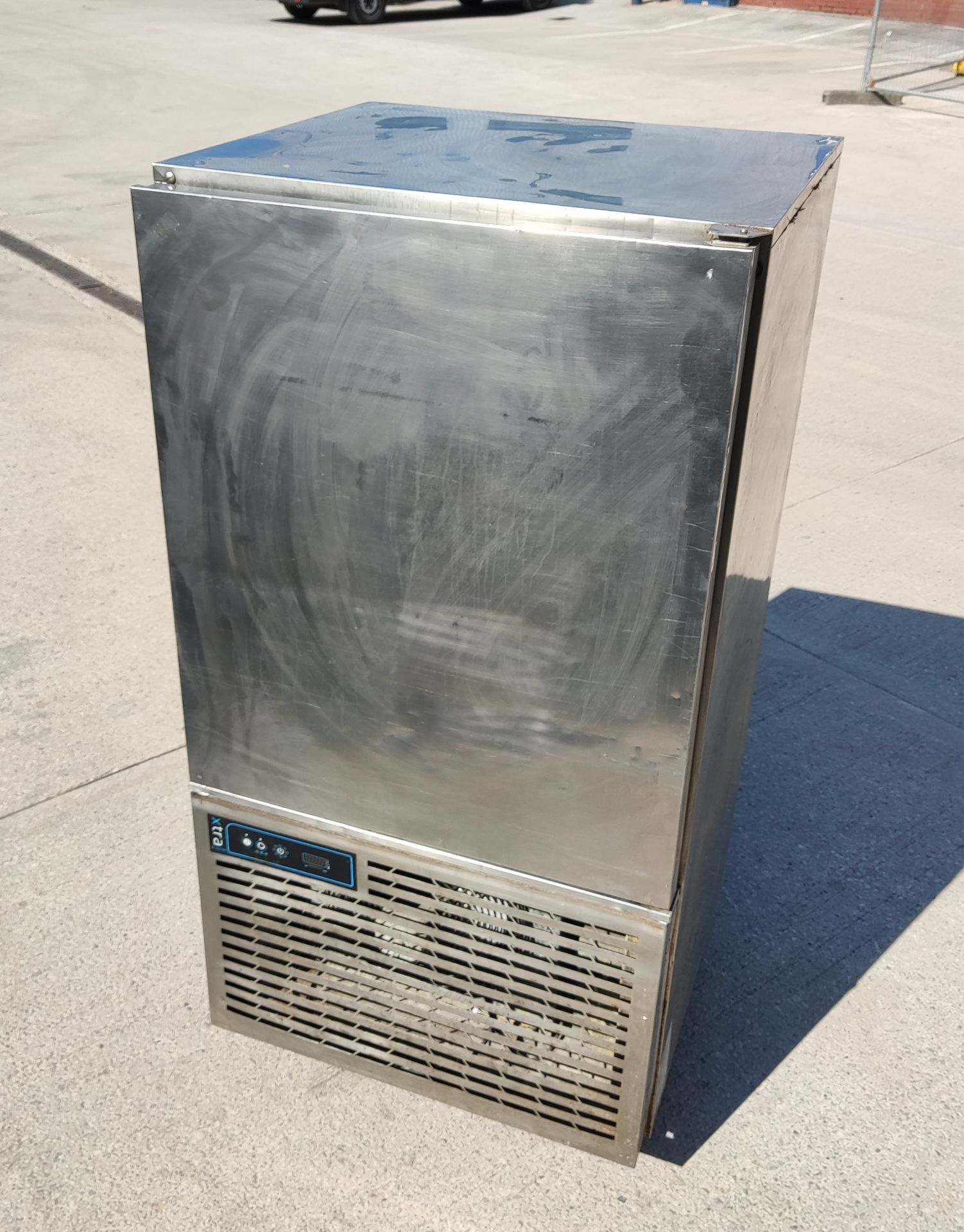 1 x FOSTER Xtra Xr35 35Kg Blast Chiller - RRP £6,700.00 - Image 11 of 16