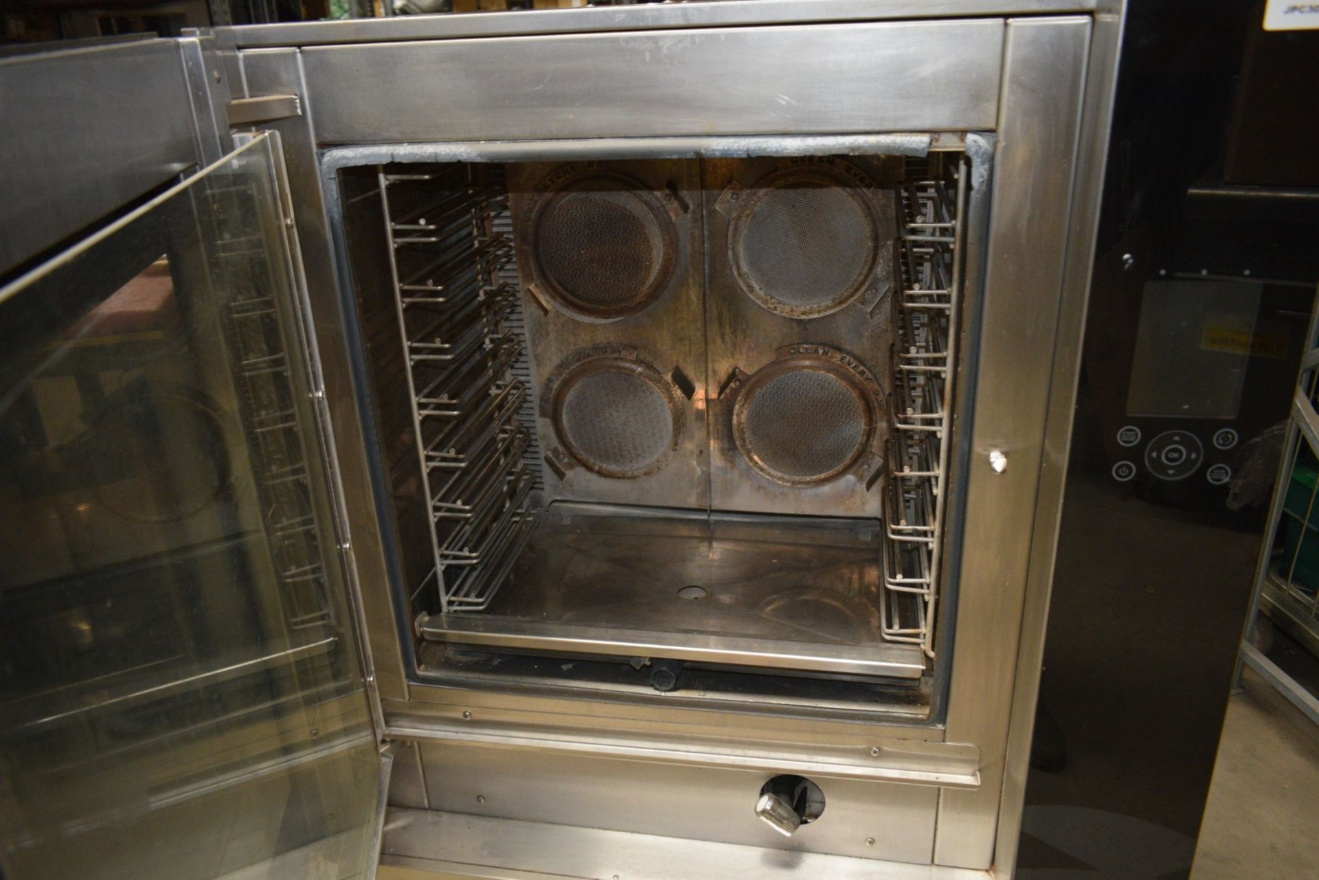 1 x FriJado TRC-8 Combi Steamer Oven - Dimensions: H140 x W100 x D75 cms - Image 9 of 12