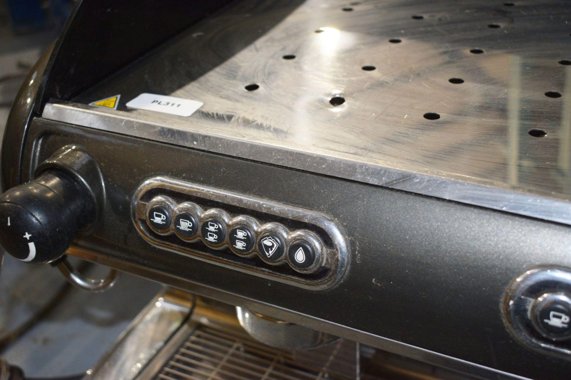 1 x San Remo 2 Group Espresso Coffee Machine - Model IVM210213812 - Type 410.3 - 5100w 240v - Image 3 of 13