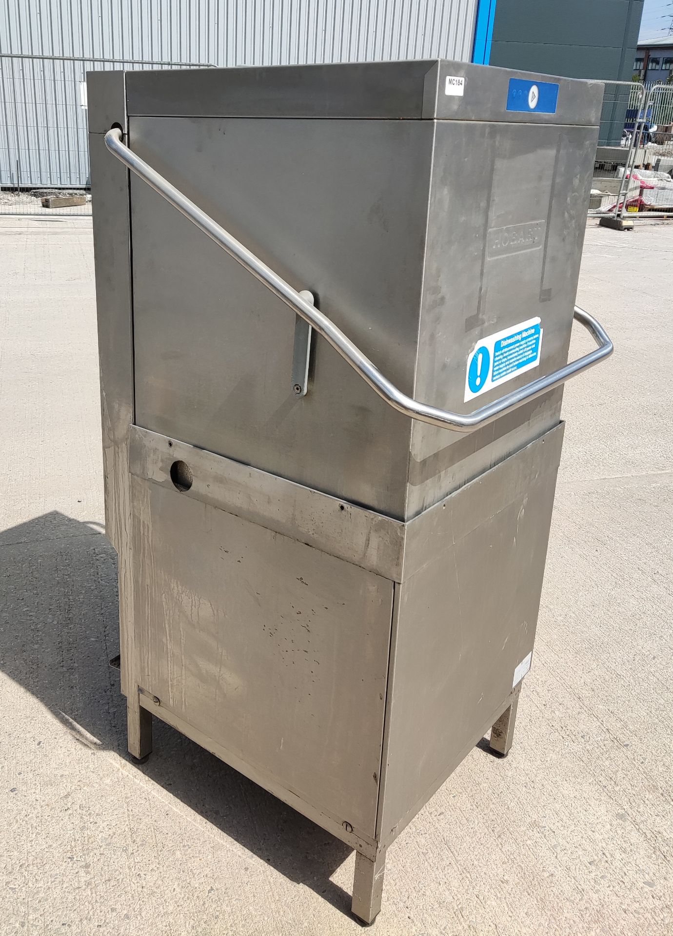 1 x Hobart AMXXRS-30 Commercial Pass Through Dishwasher - 3 Phase - Image 2 of 18