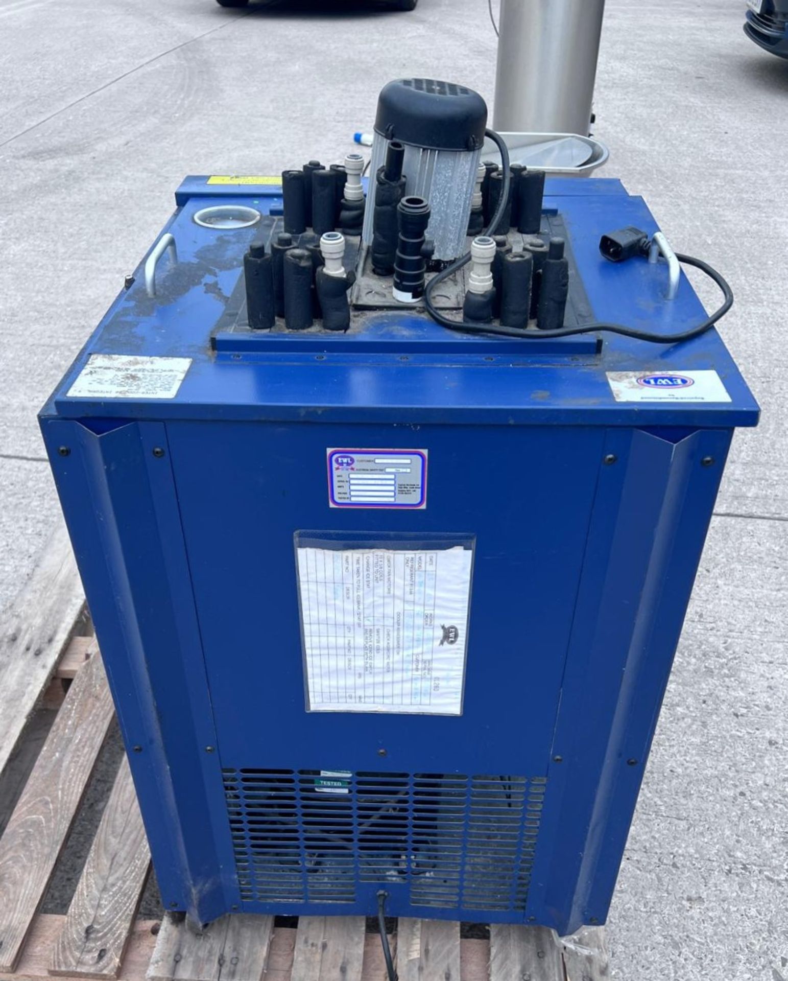 1 x Inter Cool 30 Integral Remote 10 Line Beer Cooler - Model: 01-4111-04 - 240v - Image 5 of 8