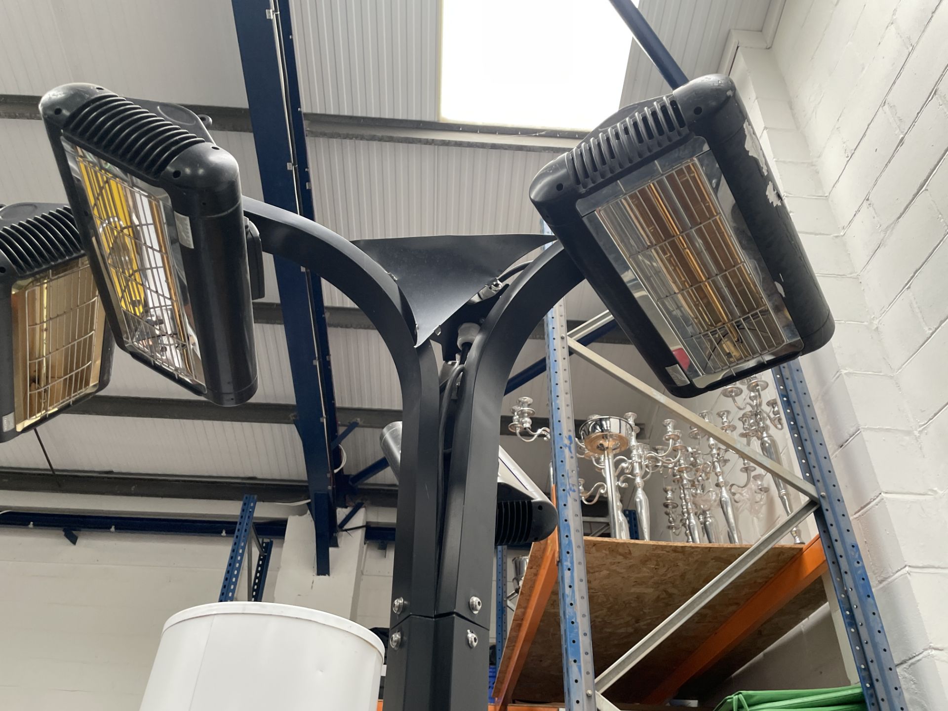 1 x Tansun Sorrento Upright Freestanding Triple Infrared Heater - Suitable for Indoor or Outdoor Use - Image 2 of 9