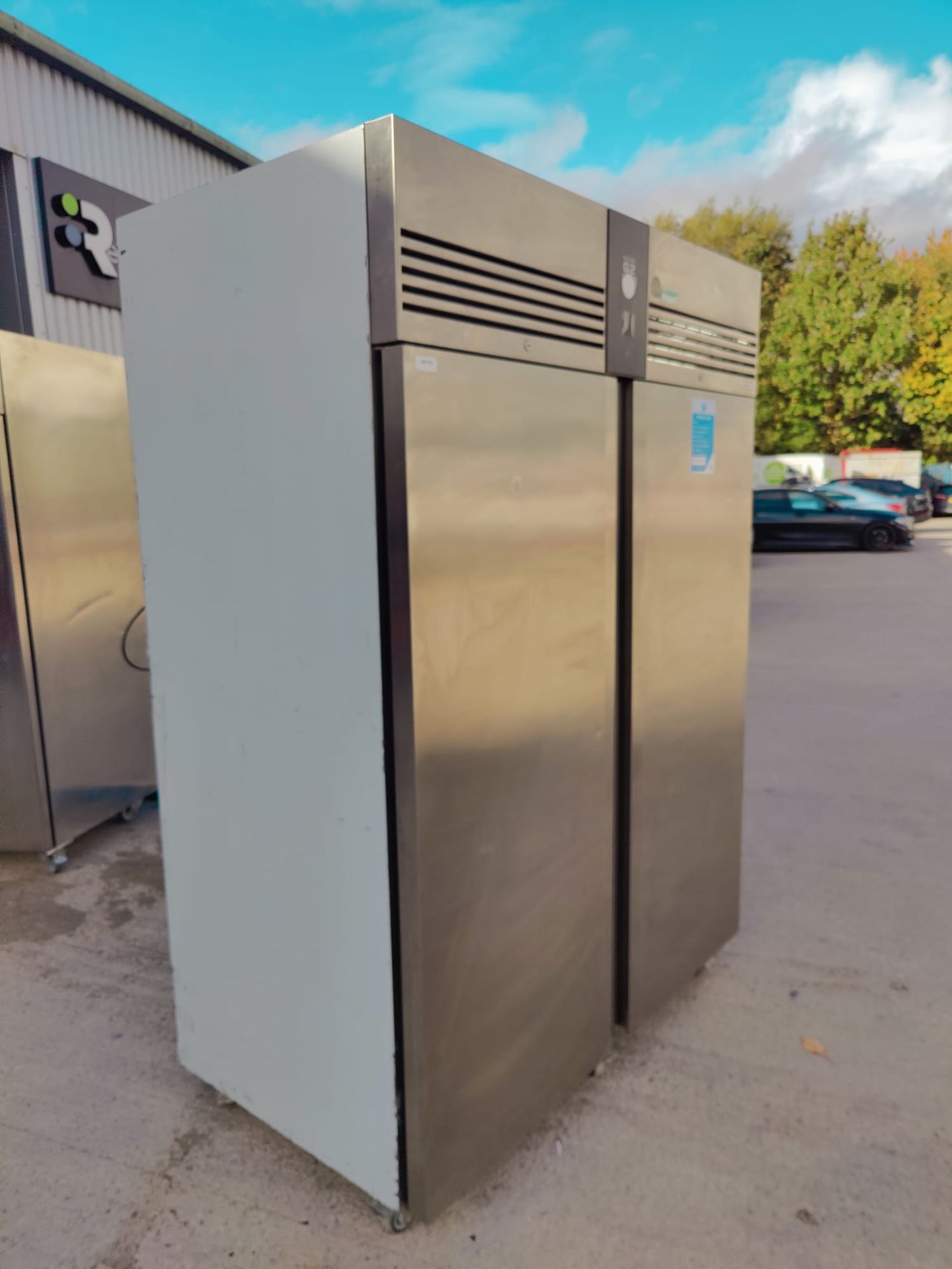 1 x Foster G2 Pro Two Door Upright Commercial Fridge - Model EP1440L - RRP £4,138 - Dimensions: H208 - Image 3 of 11