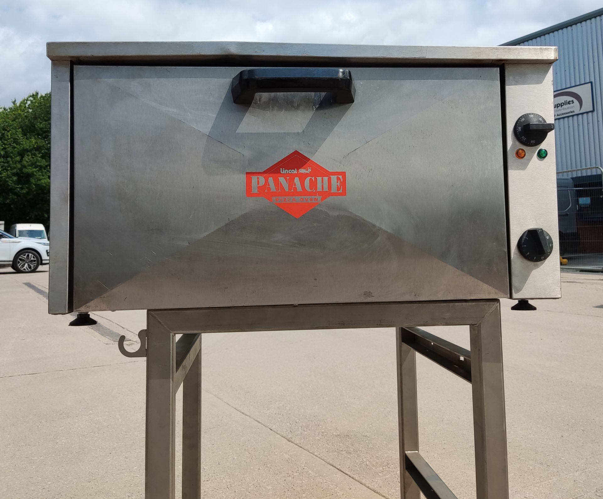 1 x LINCAT Panache Countertop Pizza Oven - Model Po89 - Single Phase - RRP £1,745.00 - Image 21 of 23