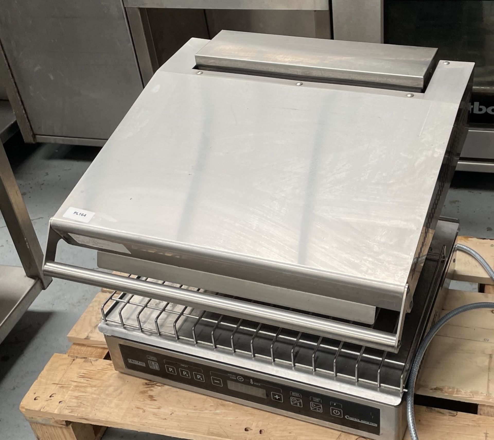 1 x Control Induction ST30Y Hi-Touch Rise and Fall Cooking Grill - 415v