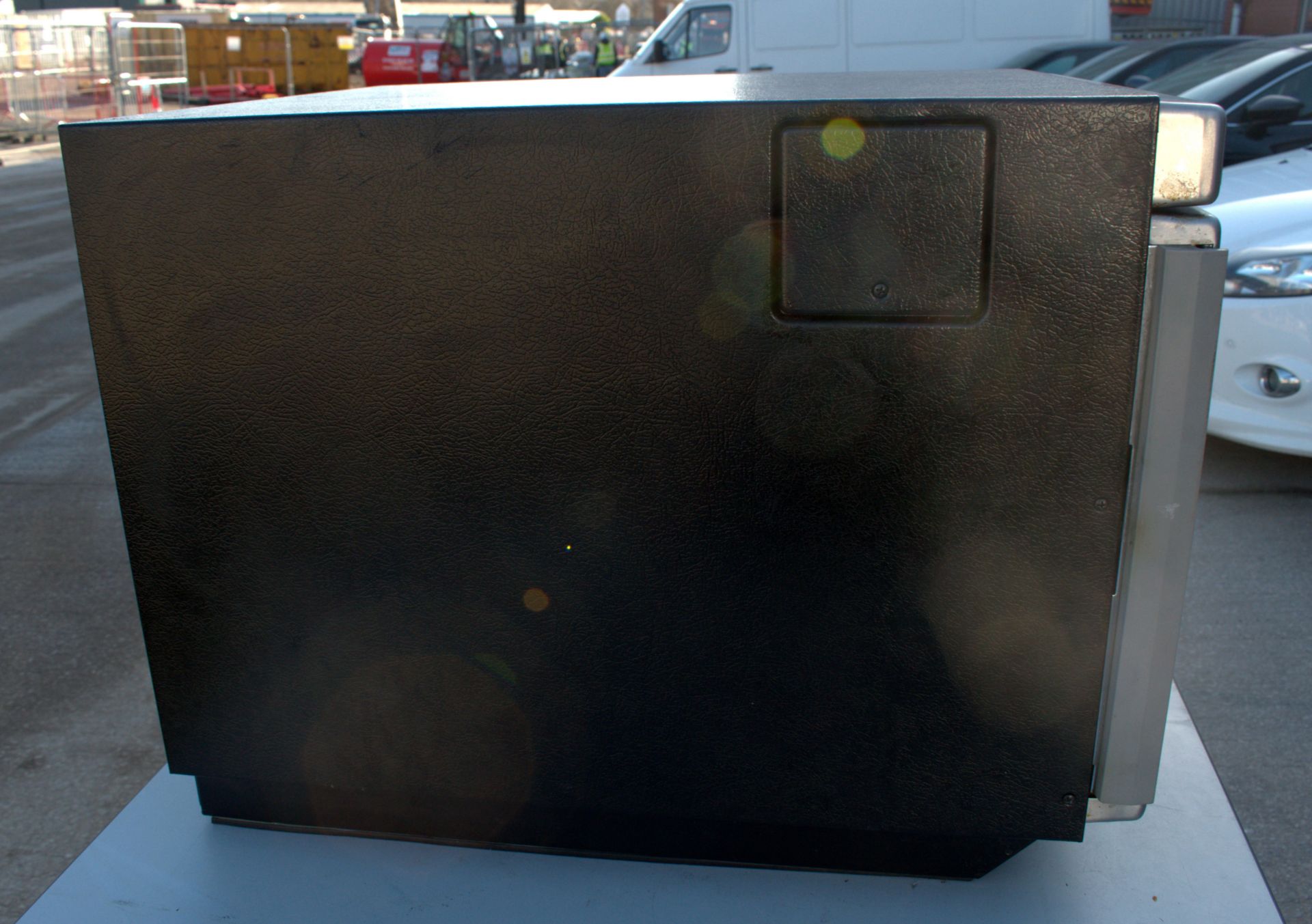 1 x Menumaster UCA1400 Jetwave Microwave Convection Combo Oven - Image 7 of 12