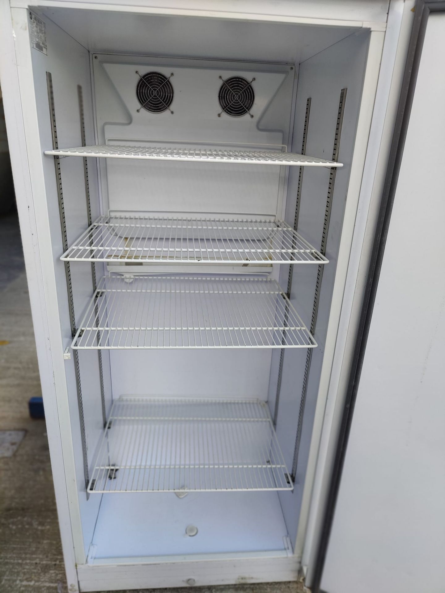 1 x Iarp AB500PV Upright Single Door Commercial Refridgerator - Dimensions: H170 x W77 x D72 cms - - Image 11 of 13