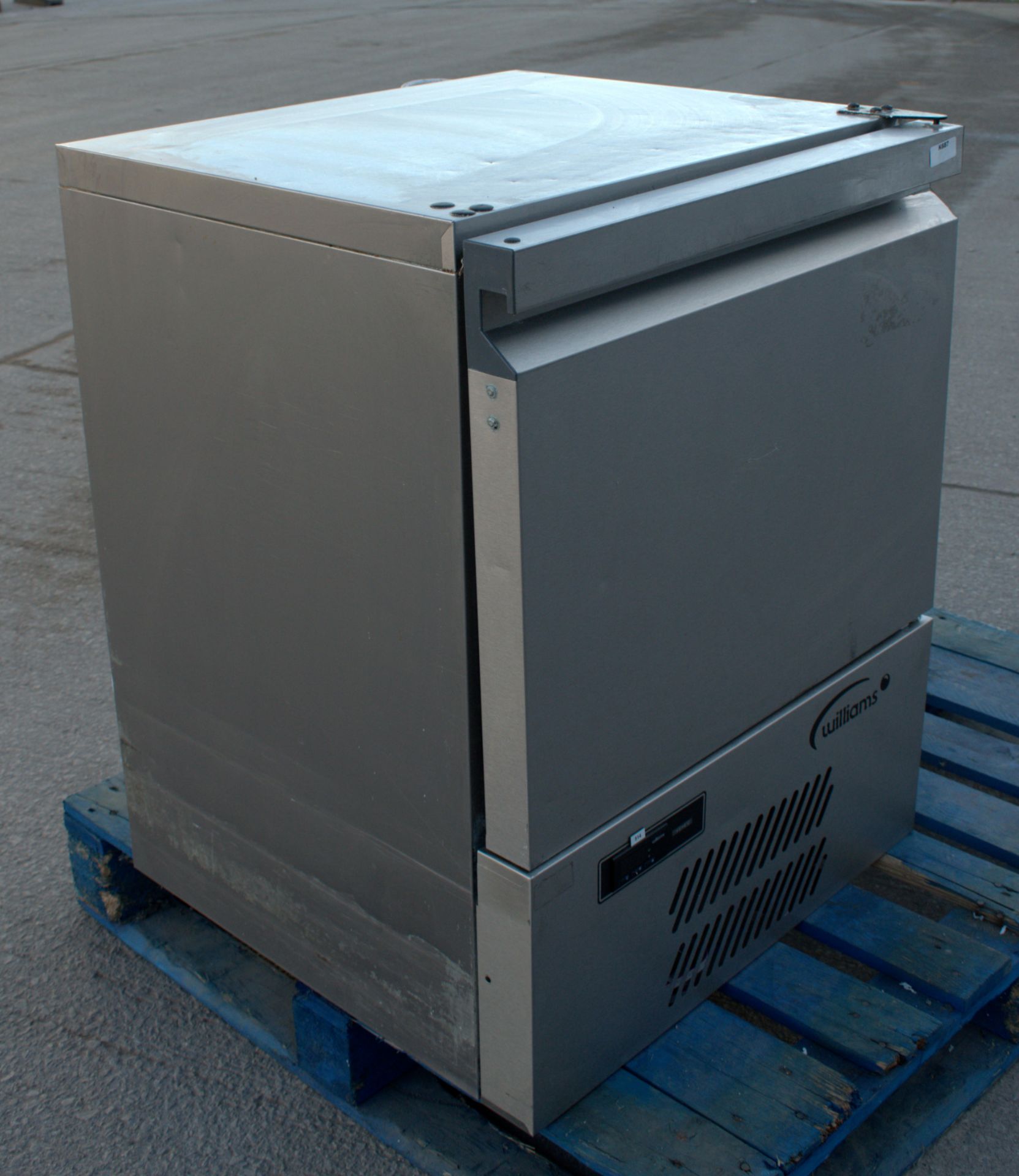 1 x WILLIAMS H5UC Single Door Under-Counter Stainless Commercial Fridge