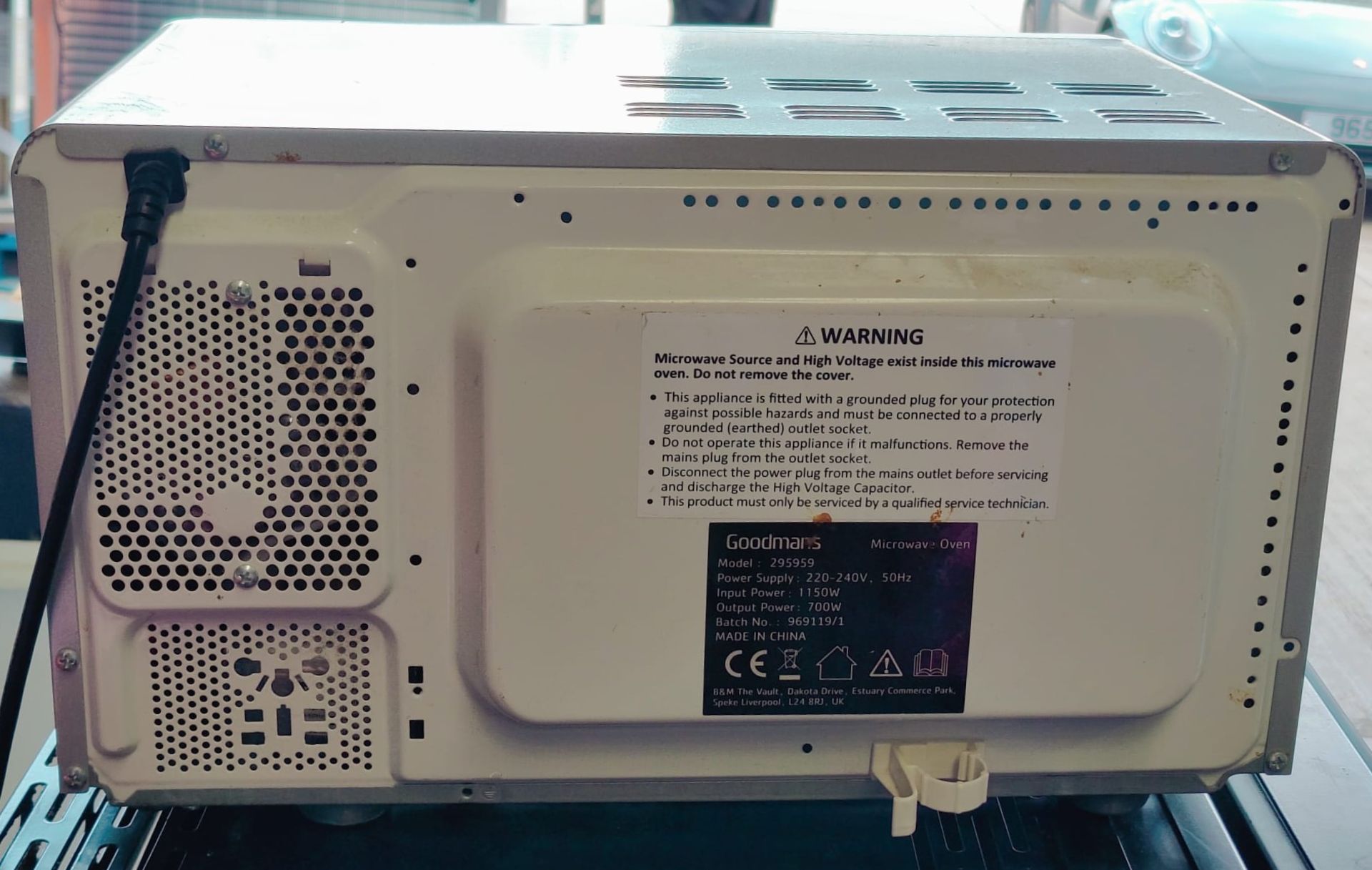 1 x Goodmans 295959 1150w Microwave Oven - Image 4 of 4