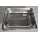 11 x Stainless Steel Perforated Gastronorm Pans - Size: H6 x 32 x 26 cms - CL011 - Ref: NCE167 Mez