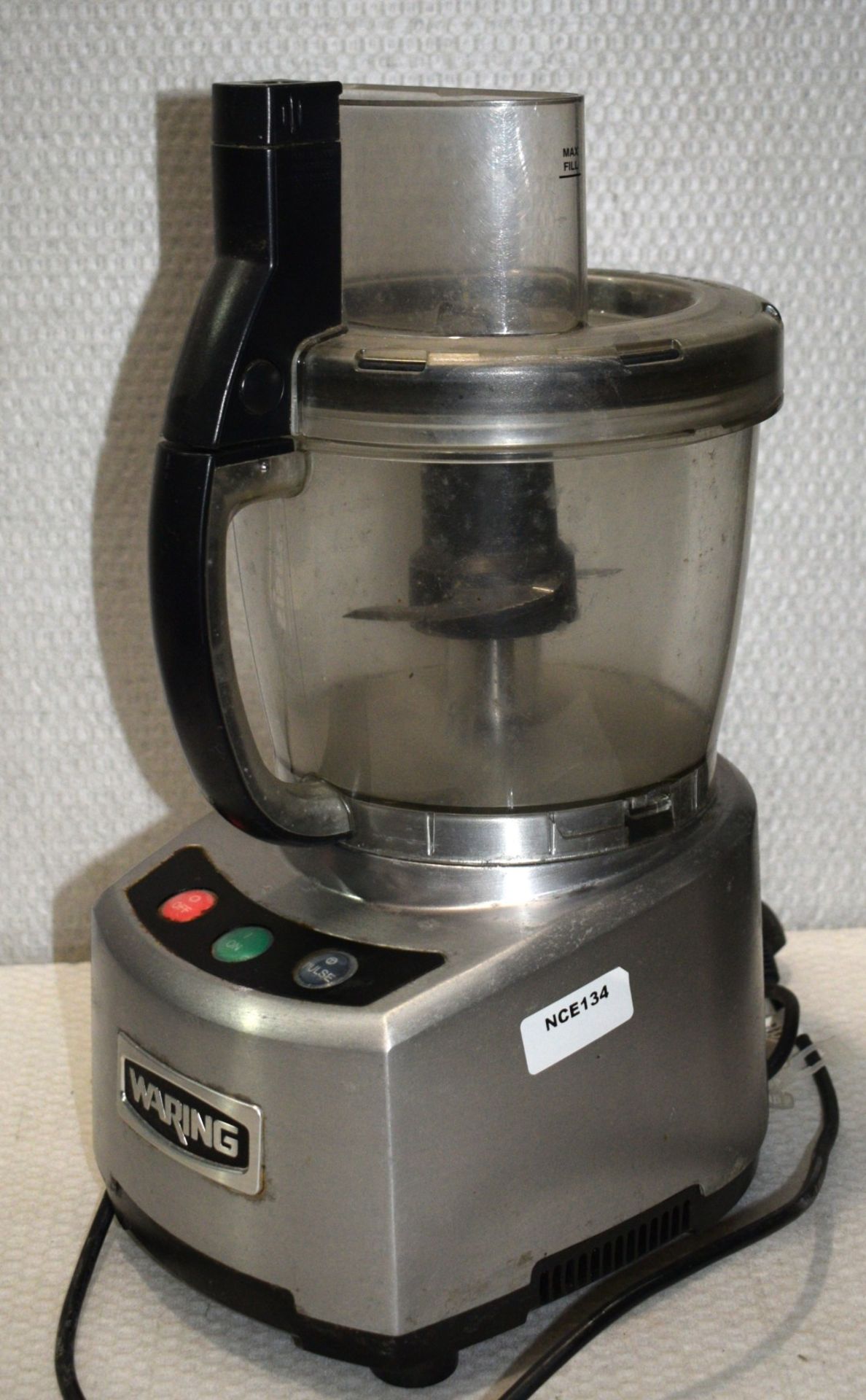 1 x Waring Single Speed Food Processor with Pulse - Model WFP16SCDK - Ref: NCE134 - CL011 - - Image 3 of 6