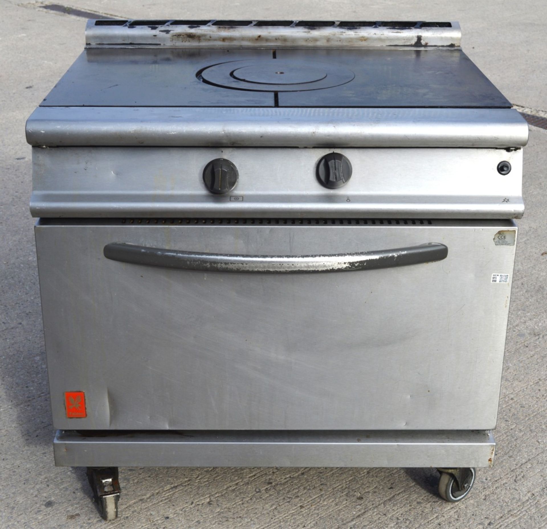 1 x Falcon Dominator Plus Solid Top Natural Gas Bullseye Oven Range Cooke with Castors