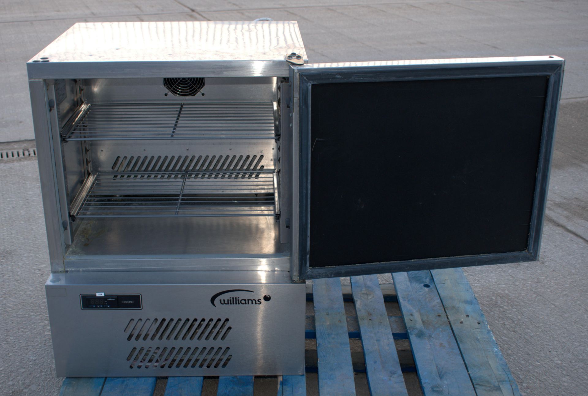 1 x WILLIAMS H5UC Single Door Under-Counter Stainless Commercial Fridge - Image 9 of 20