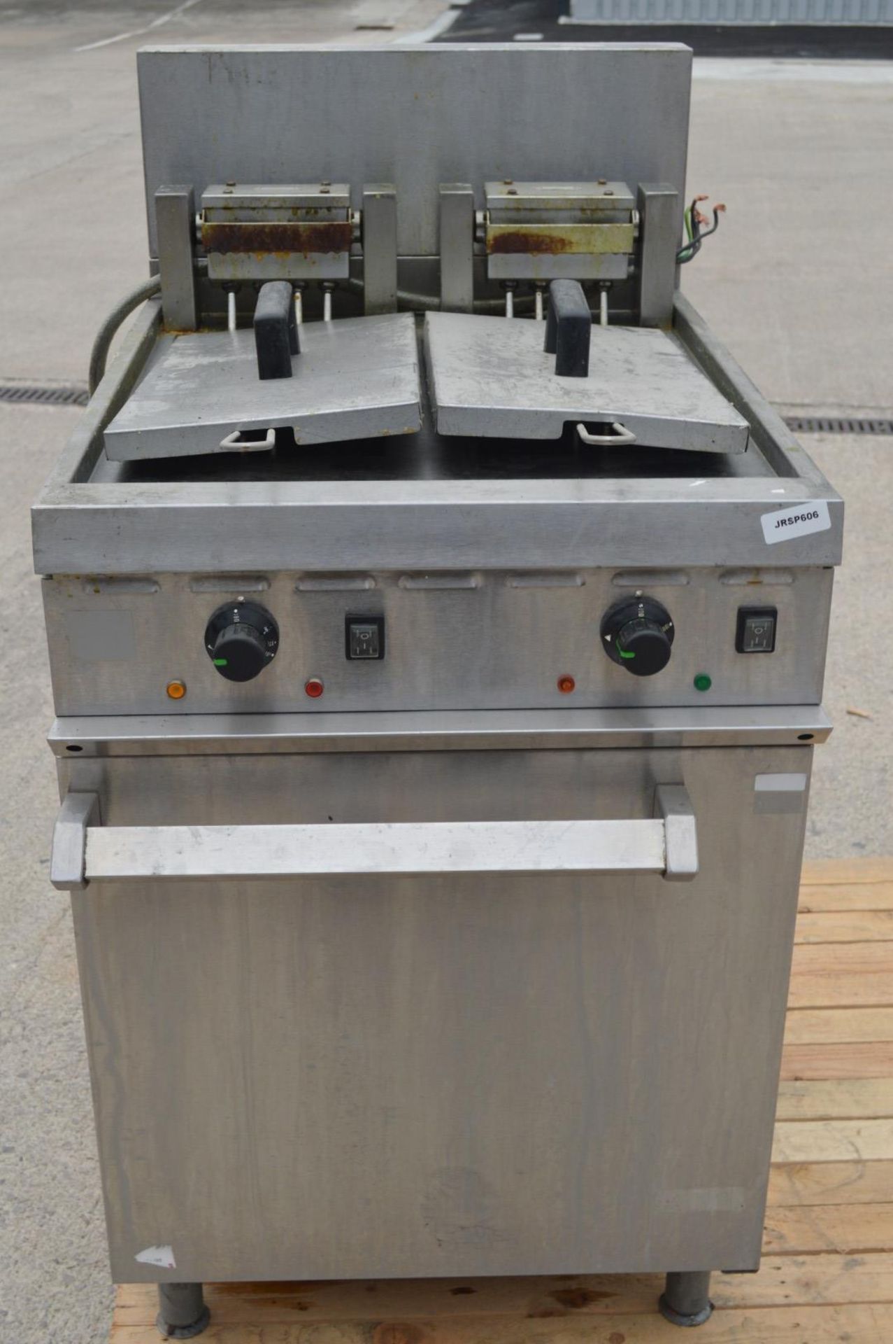 1 x Falcon E1848 Heavy Duty Twin Tank Electric Fryer - 3 Phase - RRP £6,285 - Image 6 of 8