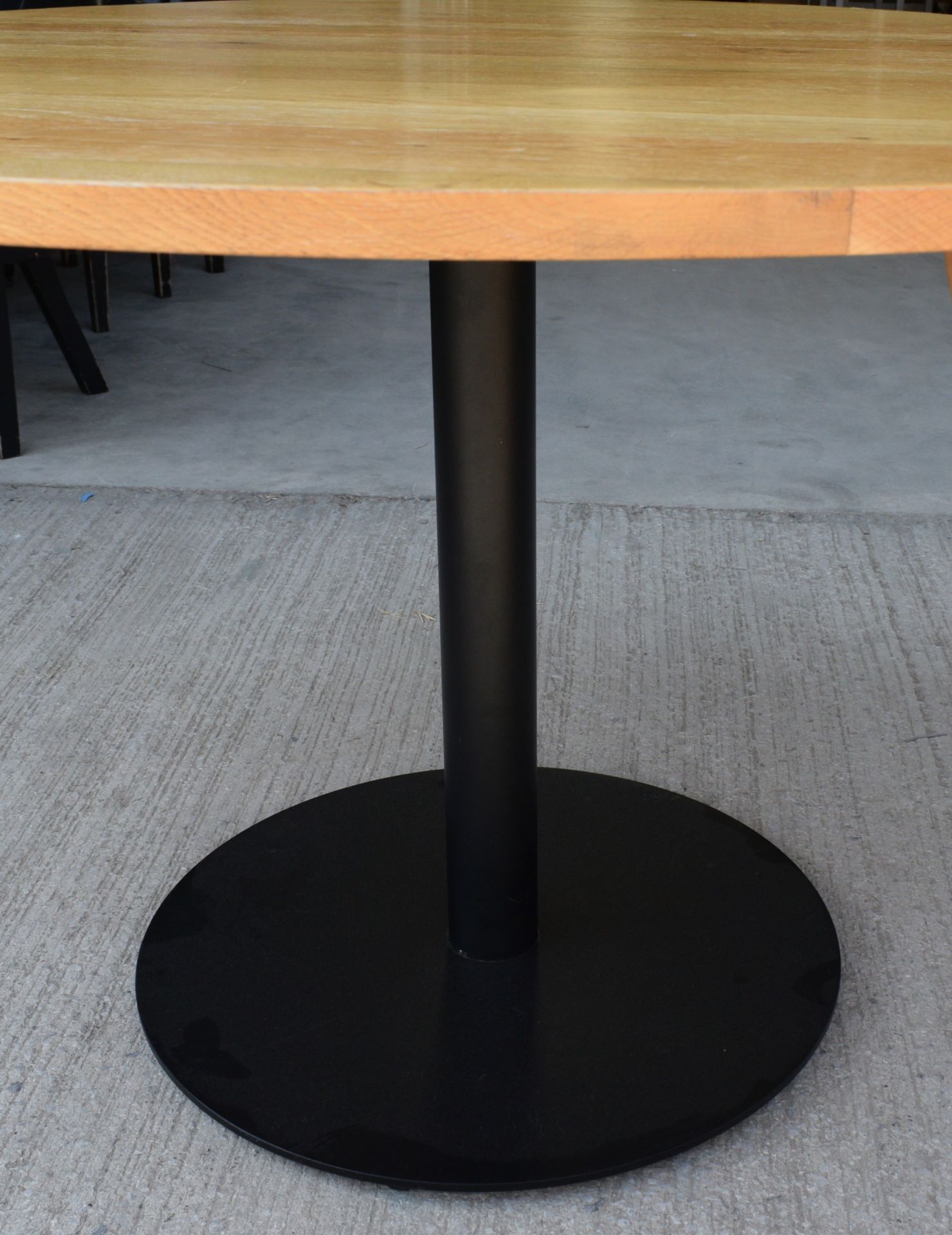 1 x Solid Oak Restaurant Dining Table with a Black Pedestal Base - Dimensions: H74 x W120 x D120 cms - Image 2 of 6