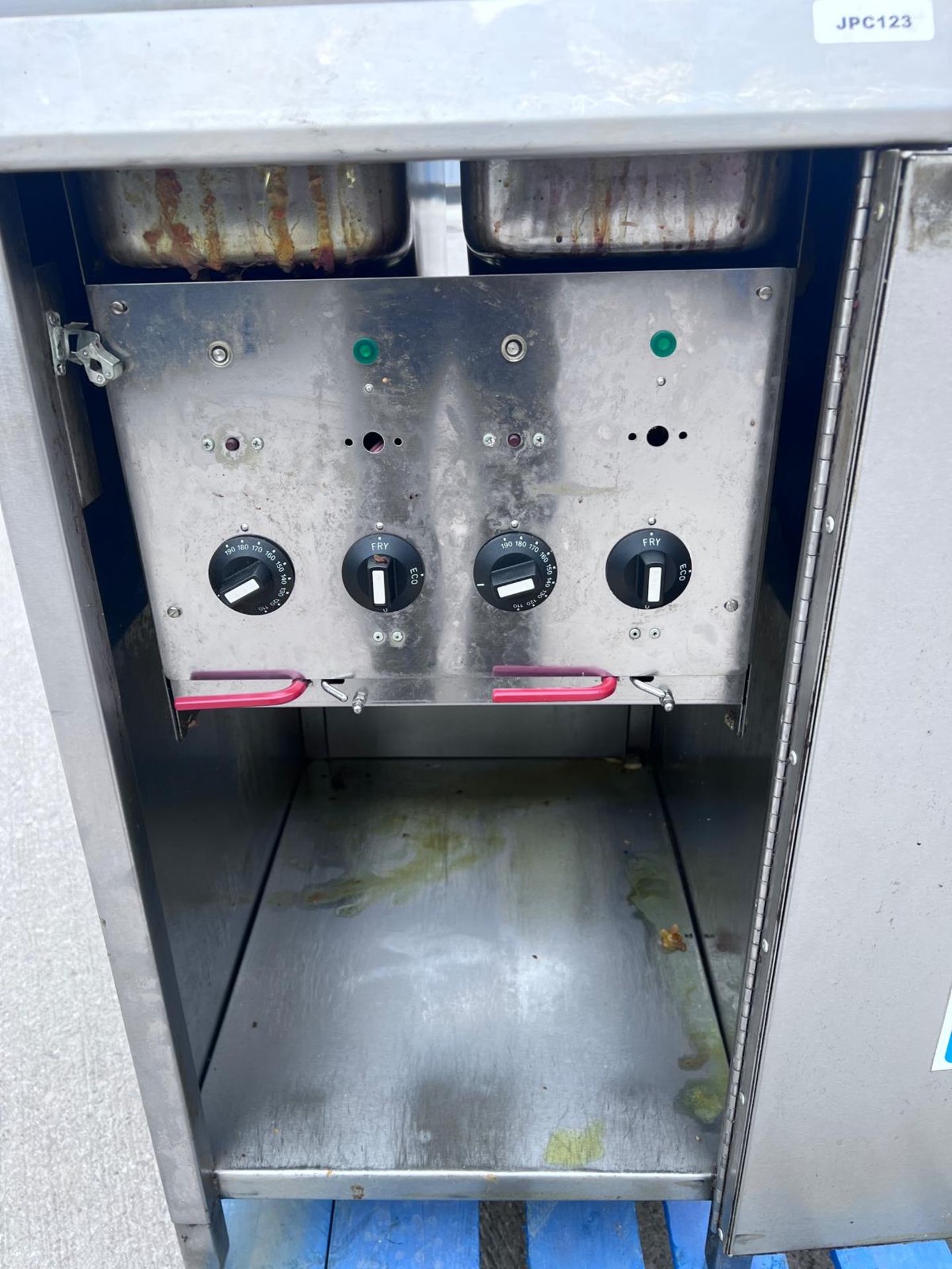 1 x Twin Tank Electric 3 Phase in a Stainless Steel Single Door Cabinet - Dimensions: H100 x W47 - Image 8 of 11