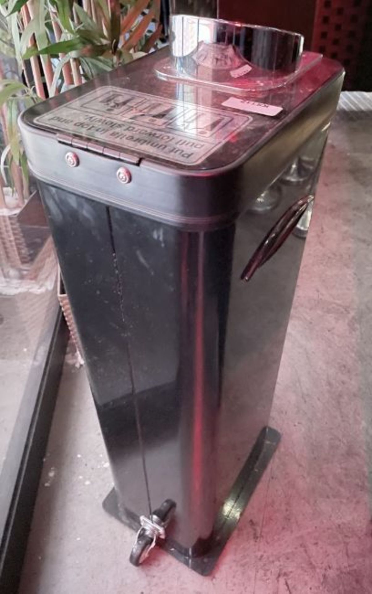 1 x Automatic Wet Umbrella Wrapper - Freestanding Modern Design - Dimensions: H80 x W20 x D30 cms - Image 2 of 4