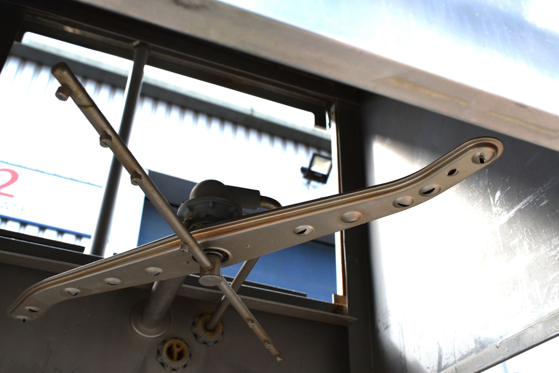 1 x Nelson Commercial Passthrough Dishwasher - Type 4004-16 - 3 Phase - Made in Italy - Image 2 of 13