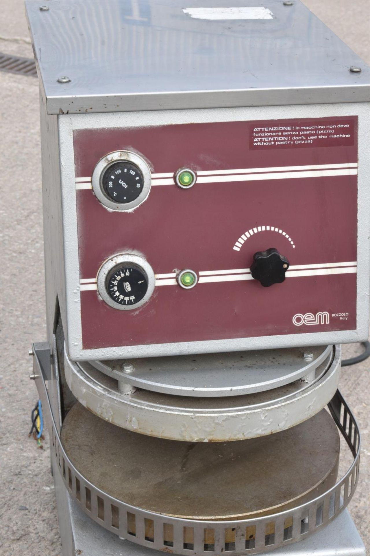 1 x OEM PF/33 Commercial Pizza Press - Made in Italy - 3 Phase - Image 14 of 15