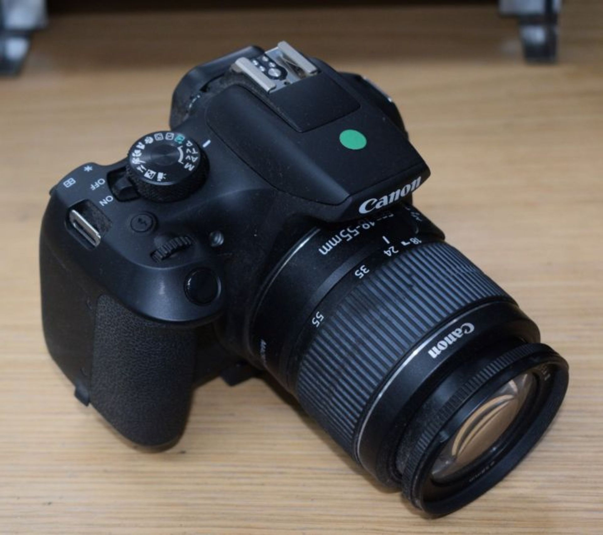 1 x Selfie Photo Booth - Features a Canon EOS 1300D DSLR Camera, Speaker, Gigabyte Mini Computer - Image 4 of 23