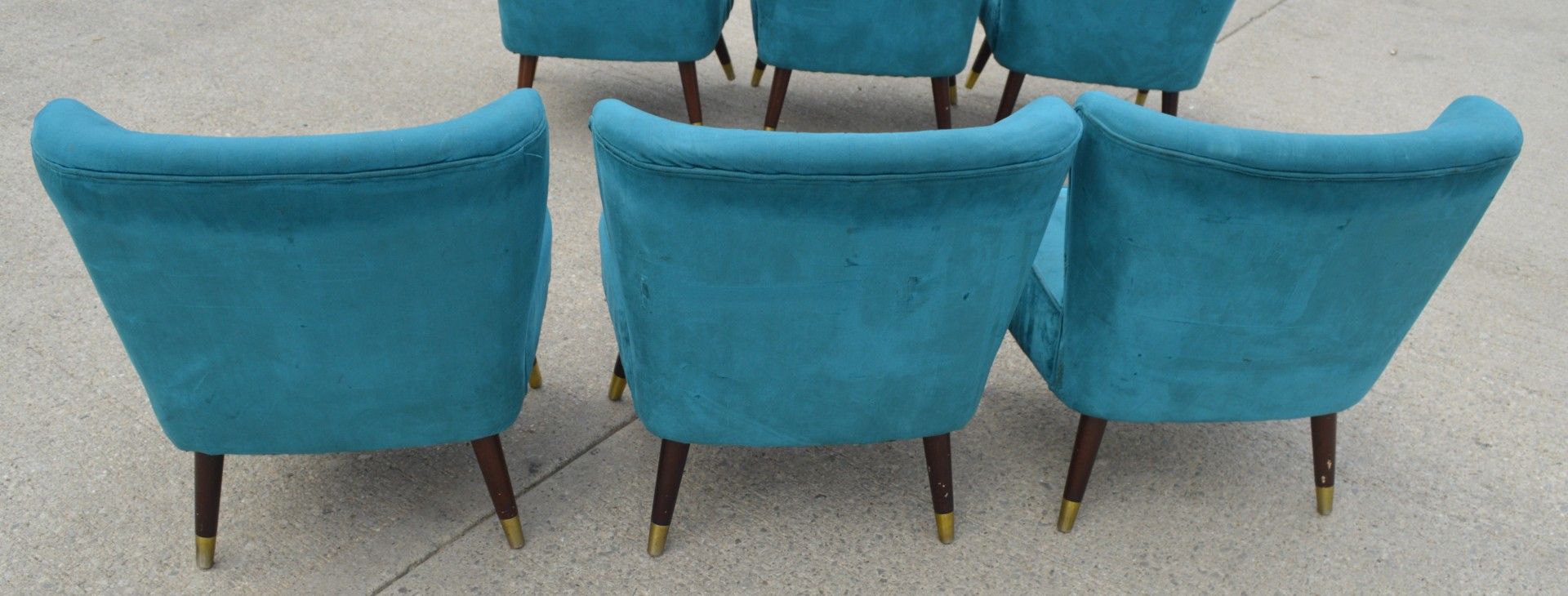 3 x Contemporary Velvet Cocktail Chairs in Teal with Tapered Wooden Legs and Brass Feet - Image 8 of 8