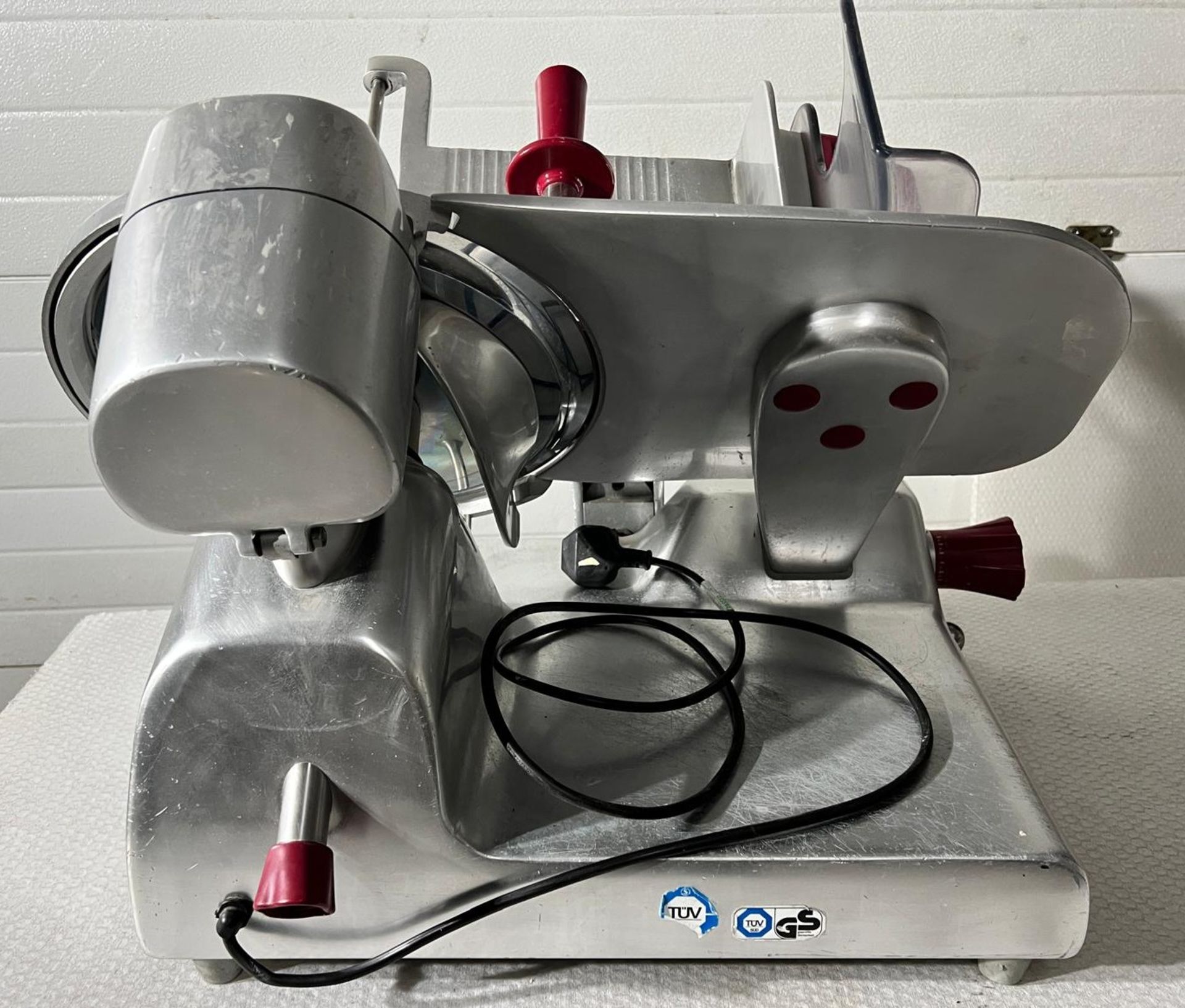 1 x Berkel Commercial 12 Inch Deli Meat Slicer - Suitable for Butchers or a Deli - Dimensions: H50 x - Image 6 of 6