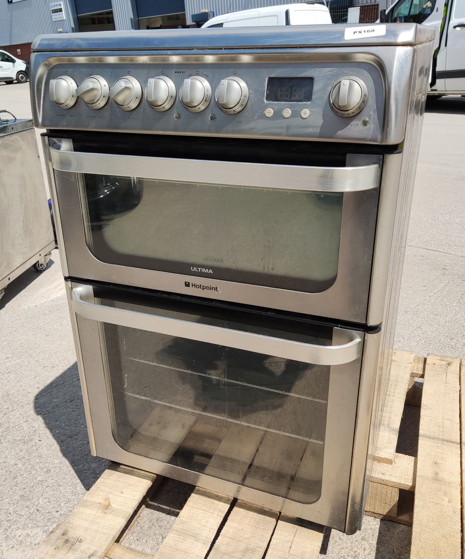 1 x HOTPOINT Ultima Hue61X Freestanding Electric Ceramic Cooker