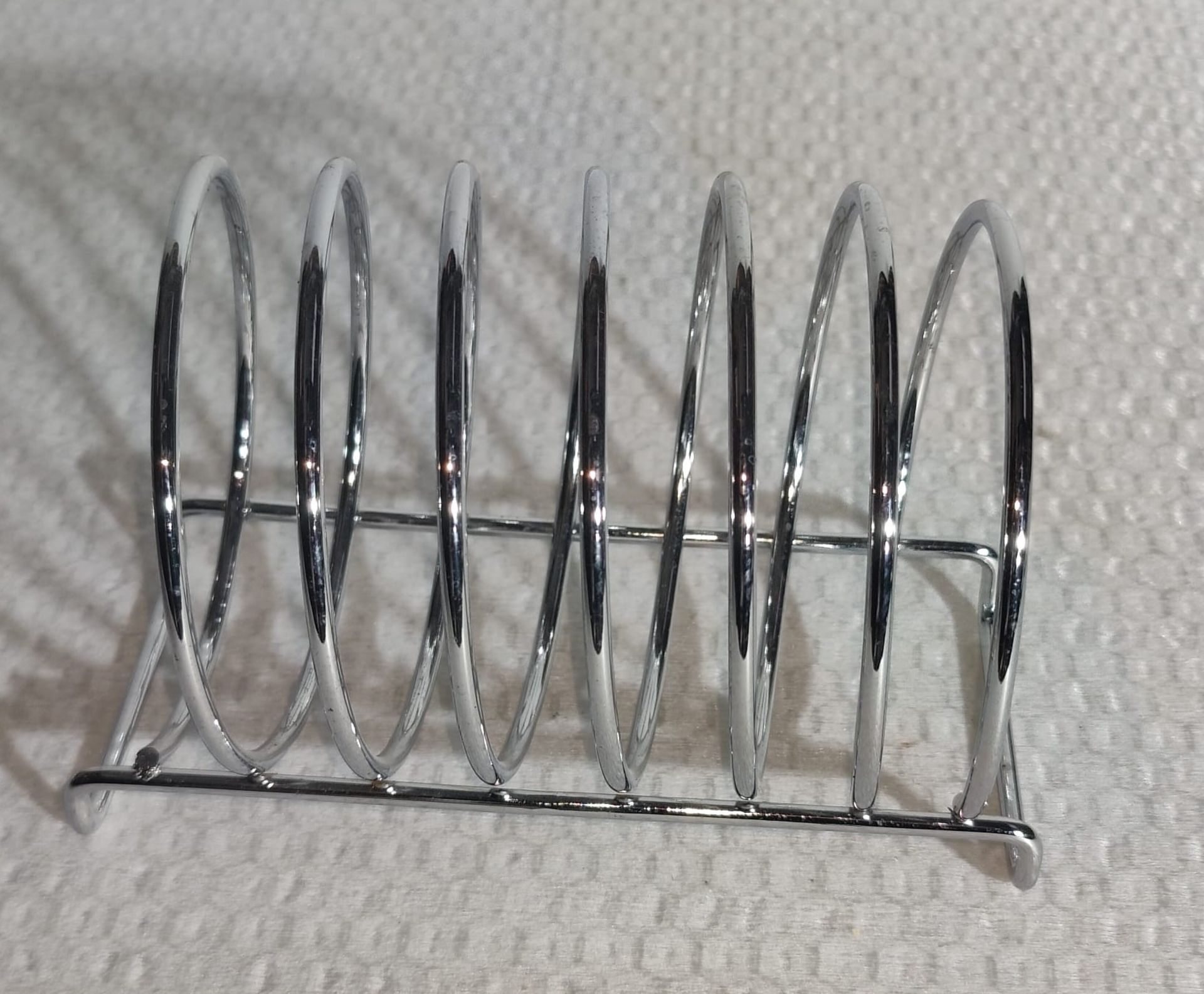 12 x Chrome Wire Toast Racks - 6 Slice Capacity - Image 2 of 5