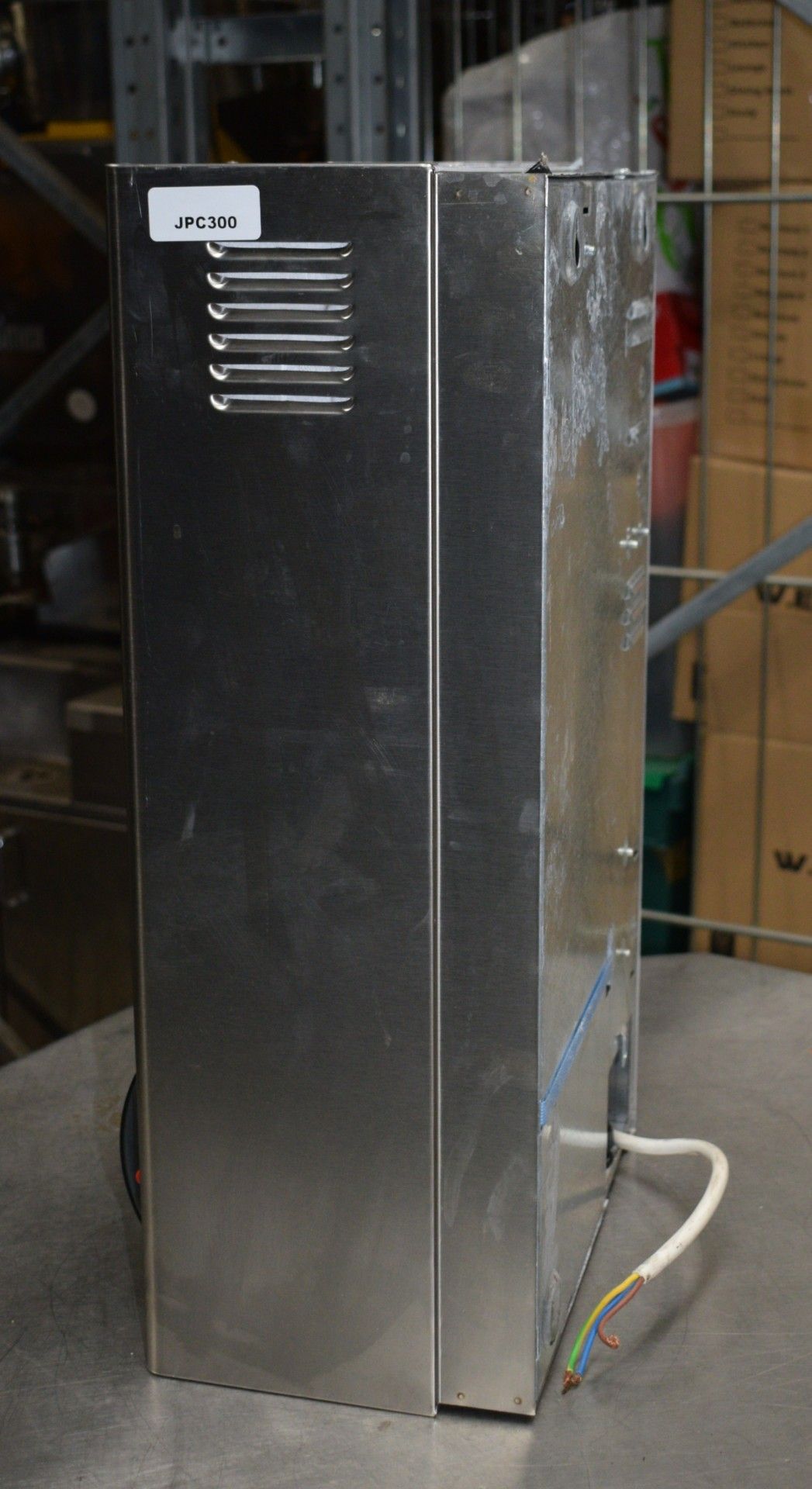 1 x Zip Hydroboil Instant Hot Water Boiler Featuring a Stainless Steel Finish - Image 3 of 6