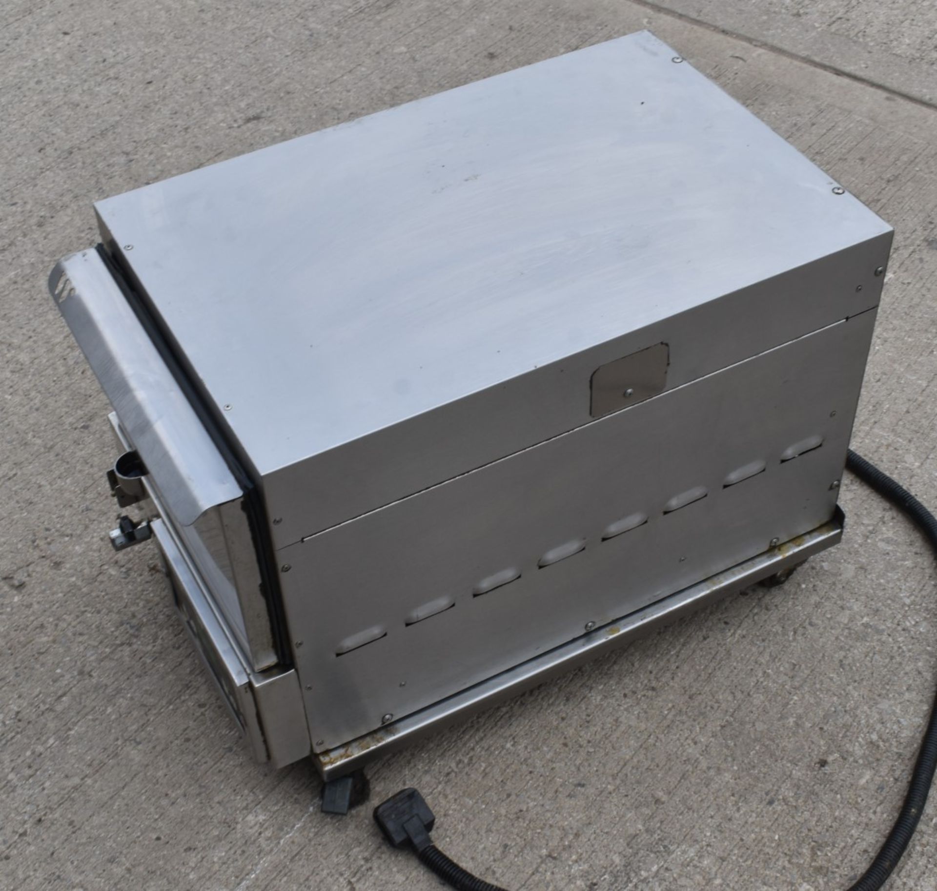 1 x Winston CVap Food Holding Cabinet - Model HBB0N1GV - 230v - Dimensions: H40 x W41 x D68 cms - Image 7 of 11