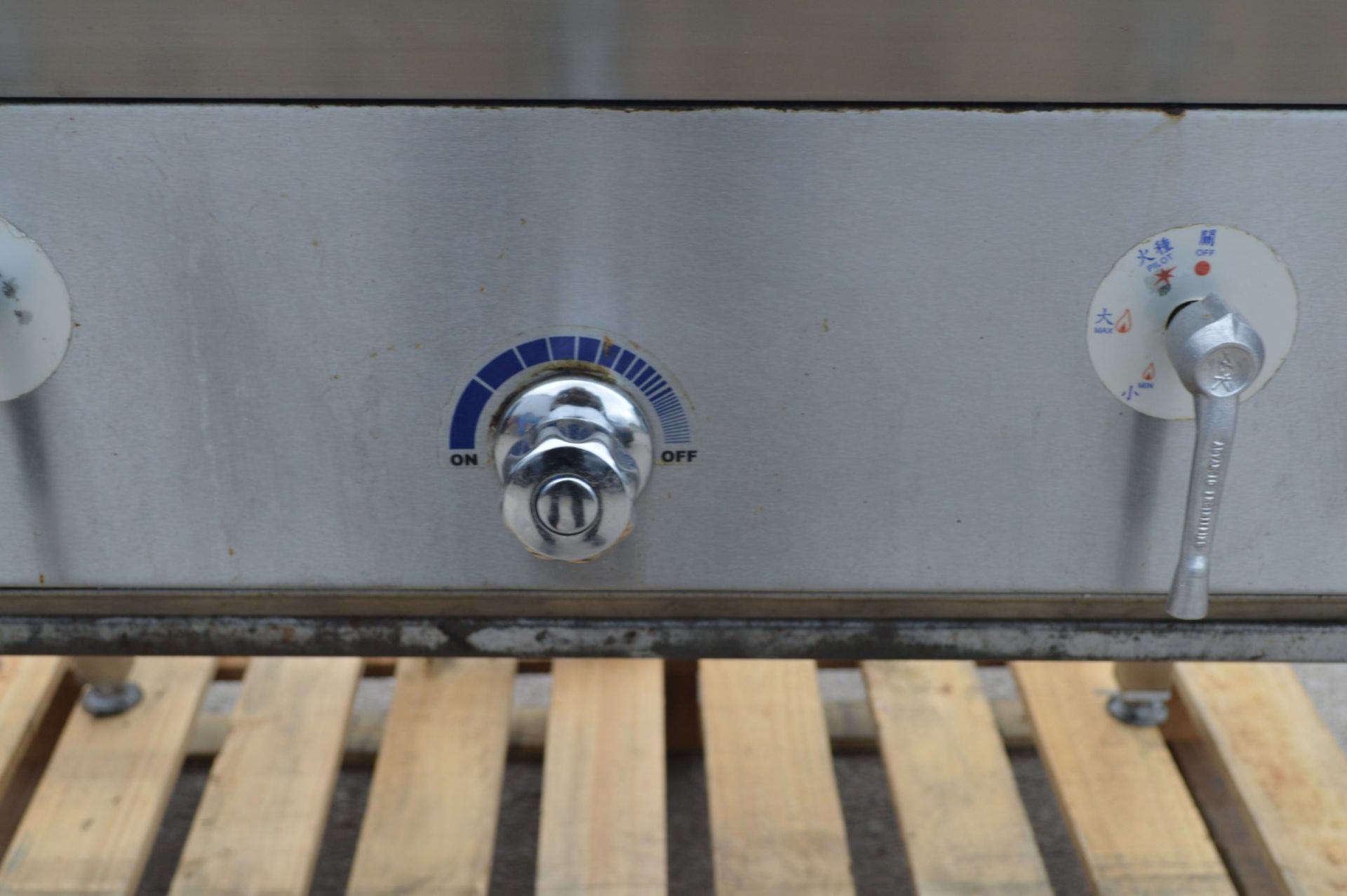 1 x ACK Heavy Duty Two Burner Wok Range Cooker - Natural Gas - Manufactured in 2023 - Image 14 of 18