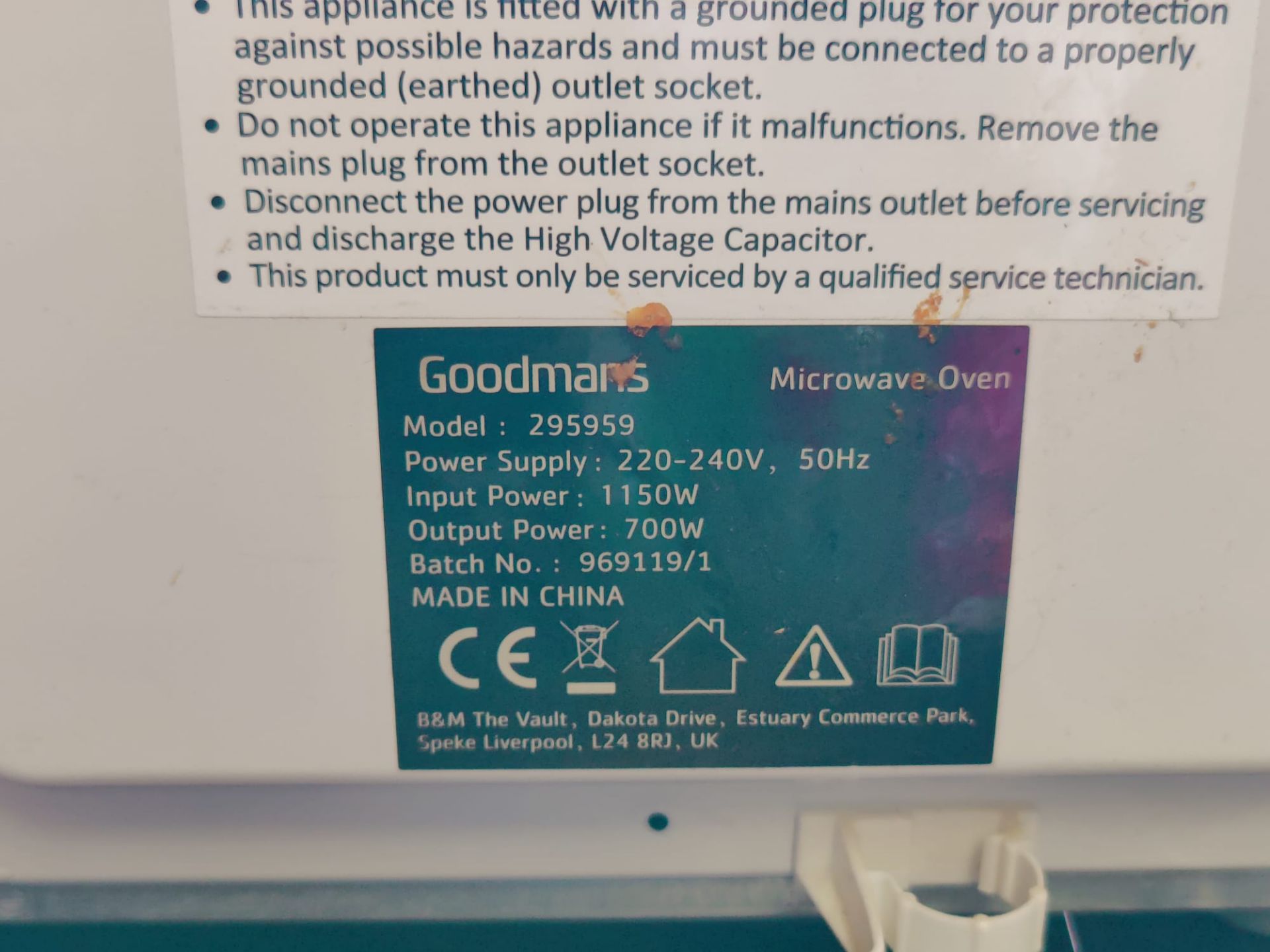 1 x Goodmans 295959 1150w Microwave Oven - Image 2 of 4