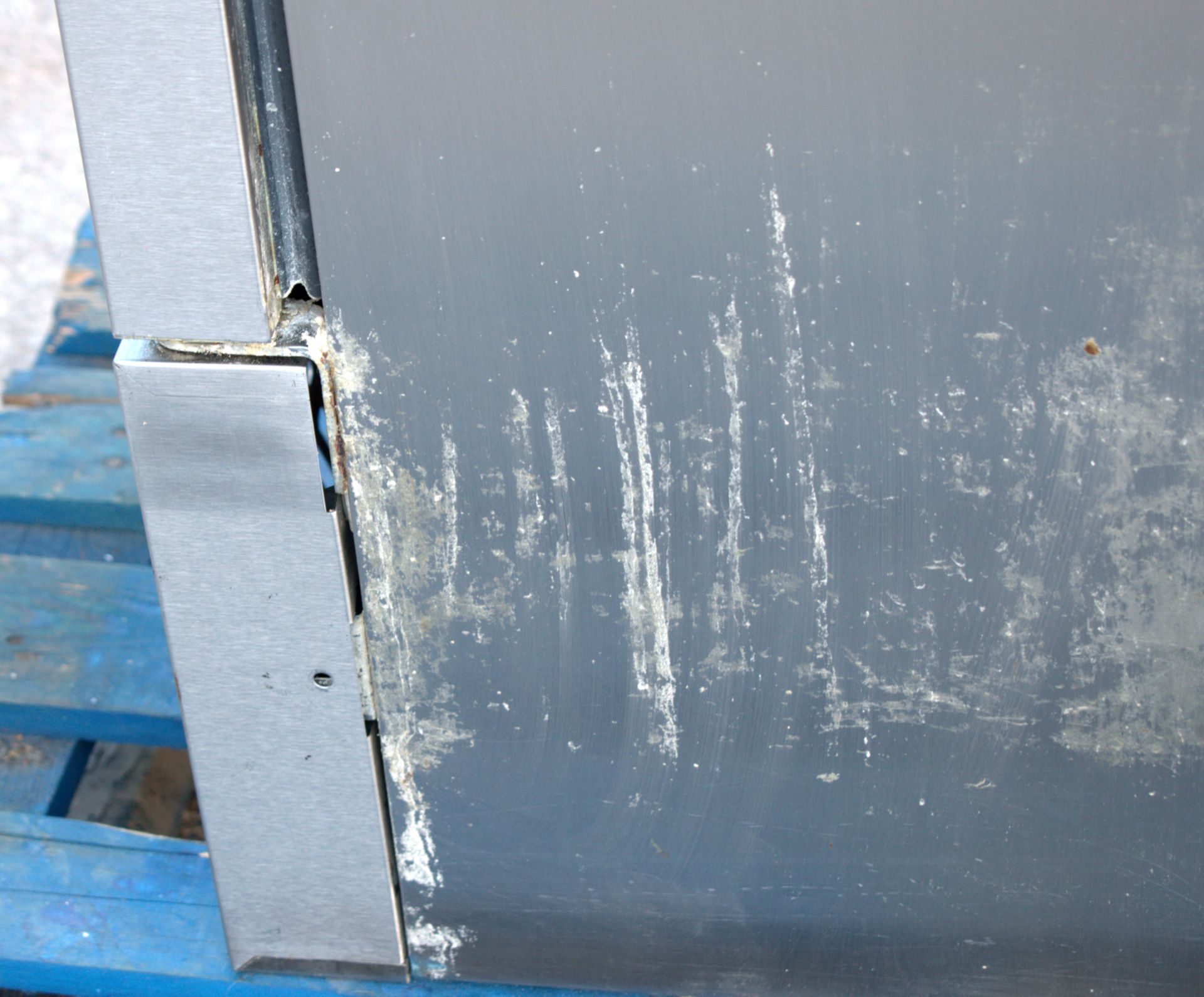 1 x WILLIAMS H5UC Single Door Under-Counter Stainless Commercial Fridge - Image 10 of 20