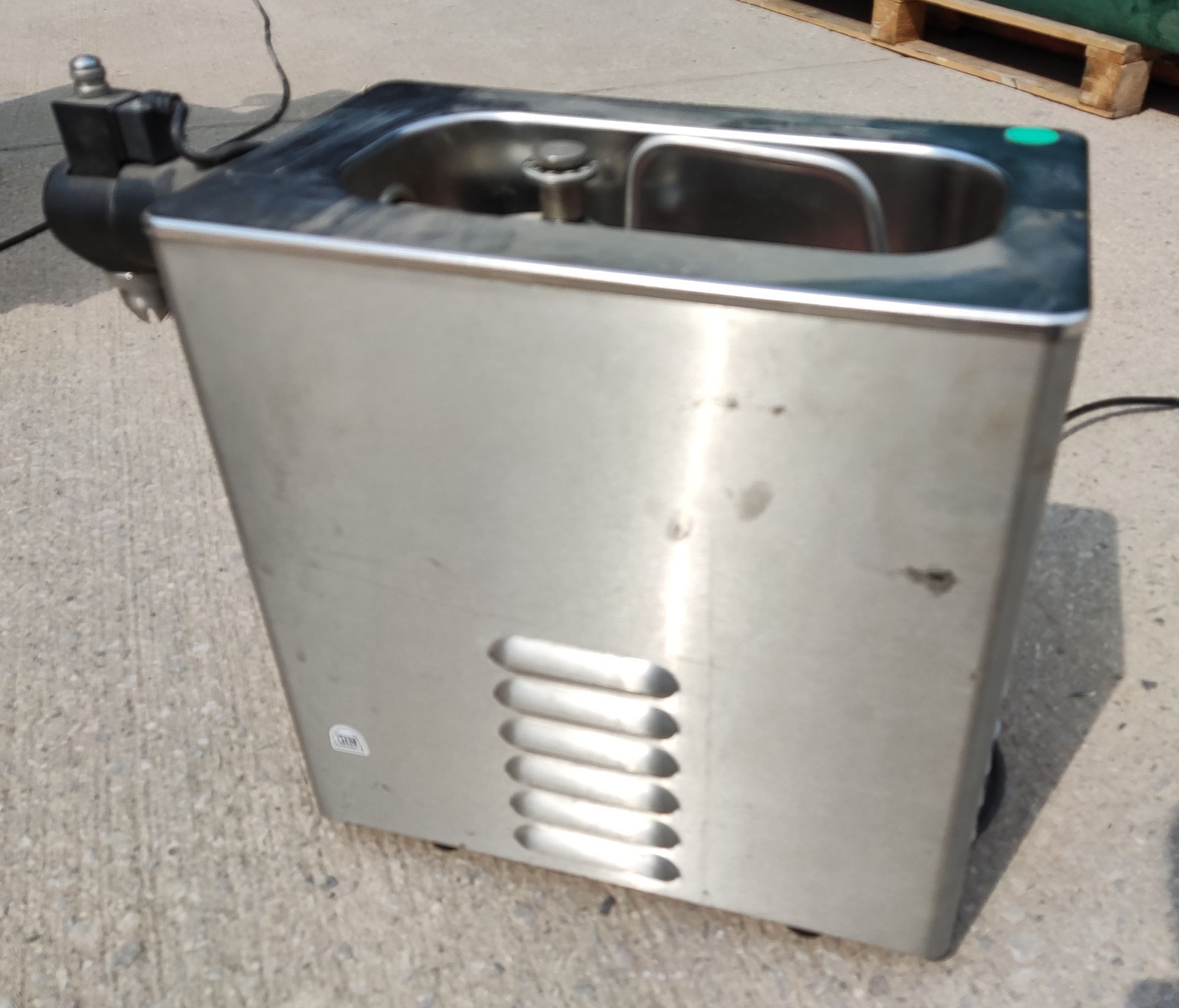 1 x HANS KRATT Mussana Pony Whipped Cream Machine - RRP £2,699.00 - Image 9 of 14