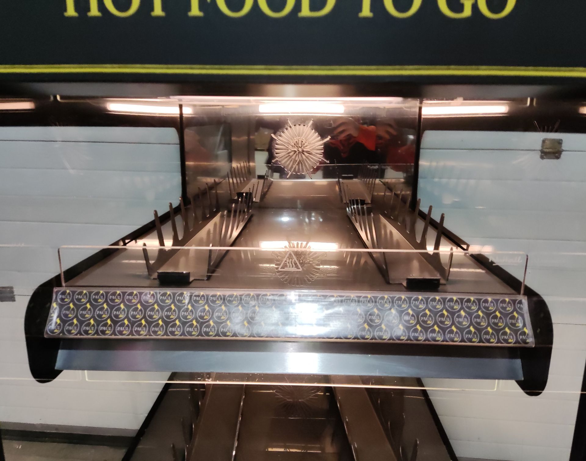 1 x Nuttall Flexserve Zone 600 3 Tier Square Heated Food To Go Cabinet - Image 12 of 16