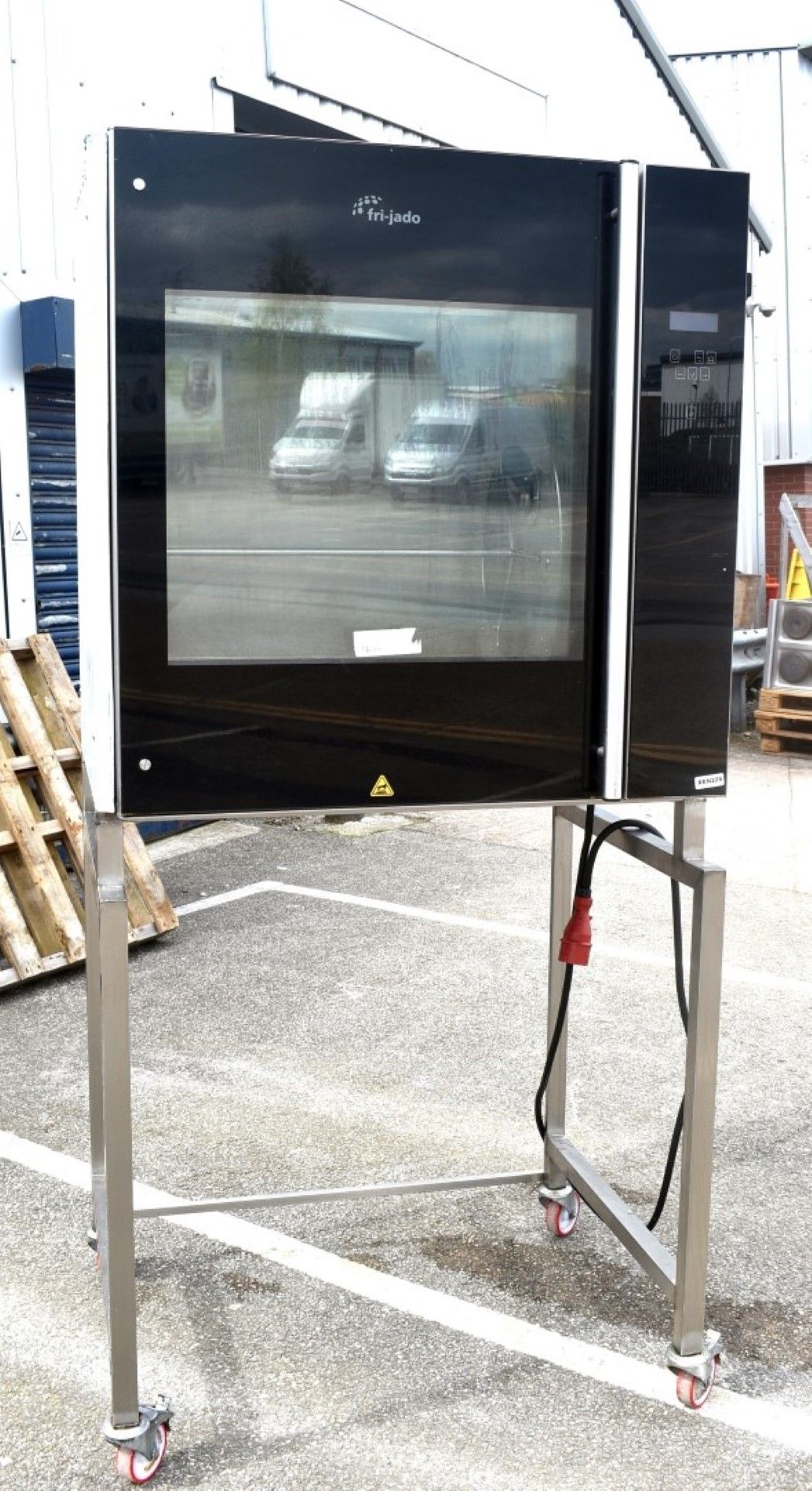 1 x Frijado Chicken Rotisserie Programmable Oven With Stand - 3 Phase Electric Power - Model: TDR 8P - Image 2 of 20