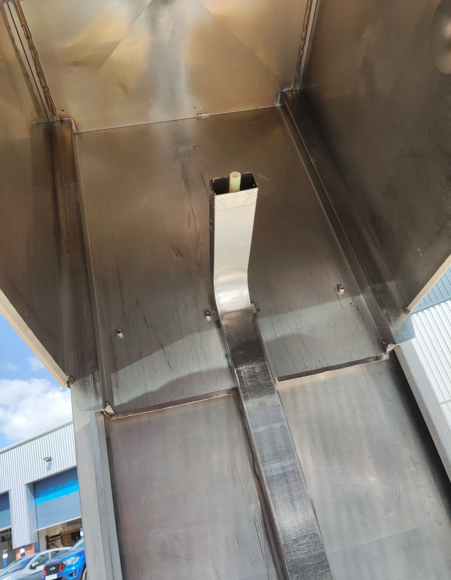 1 x Hobart AMXXRS-30 Commercial Pass Through Dishwasher - 3 Phase - Image 7 of 18