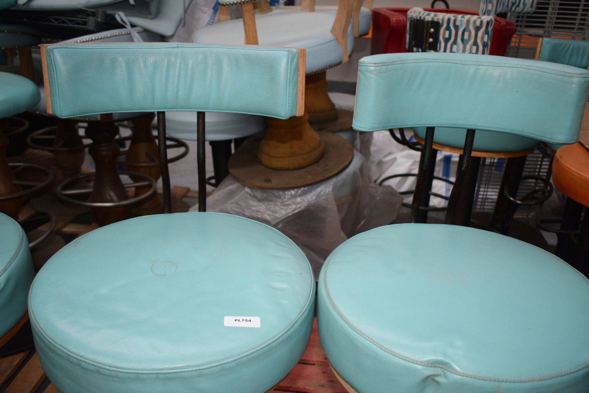 4 x Bar Stools Featuring Round Leather Seats, Backrests and Chrome Footrests - Dimensions: SH 78 x - Image 5 of 10