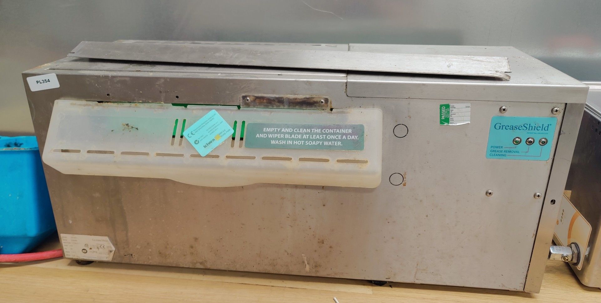 1 x Greaseshield GS1850 Grease Trap System for Commercial Dishwashers - Dimensions: H36 x W84