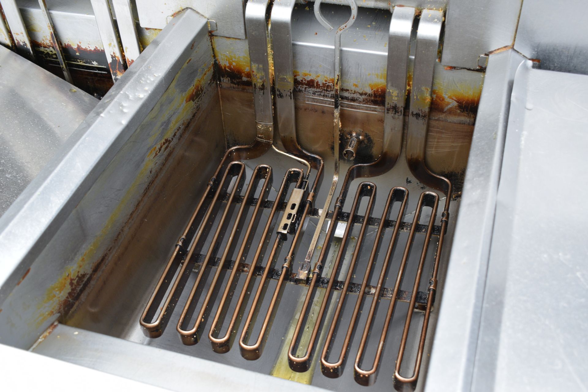 1 x Frymaster Twin Double Tank Electric 3 Phase Fryer with Built in Filtration and Chip Warmers - Image 9 of 14
