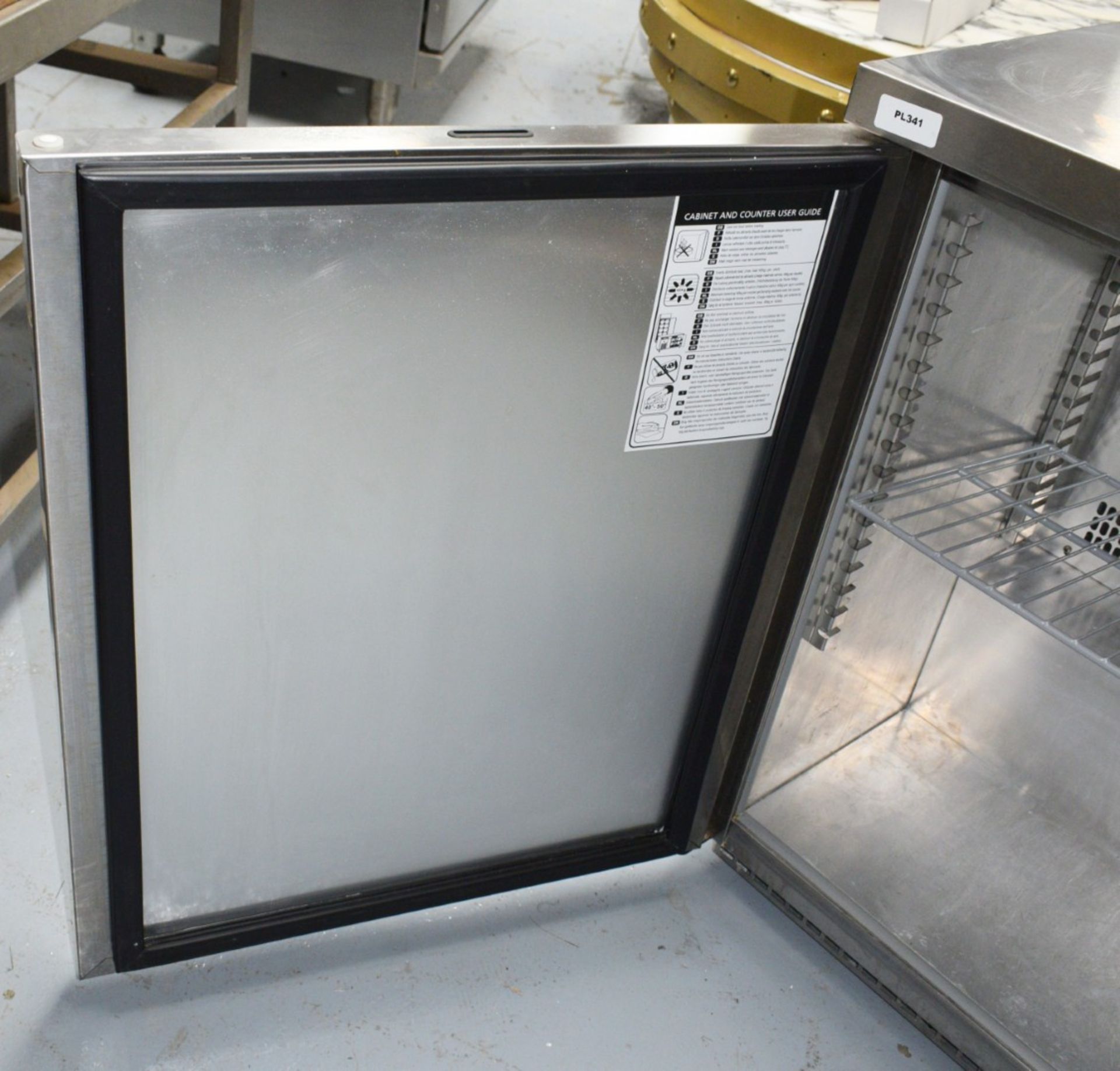 1 x Foster HR-150 Single Door Refrigerator Featuring a Stainless Steel Finish - Image 3 of 8