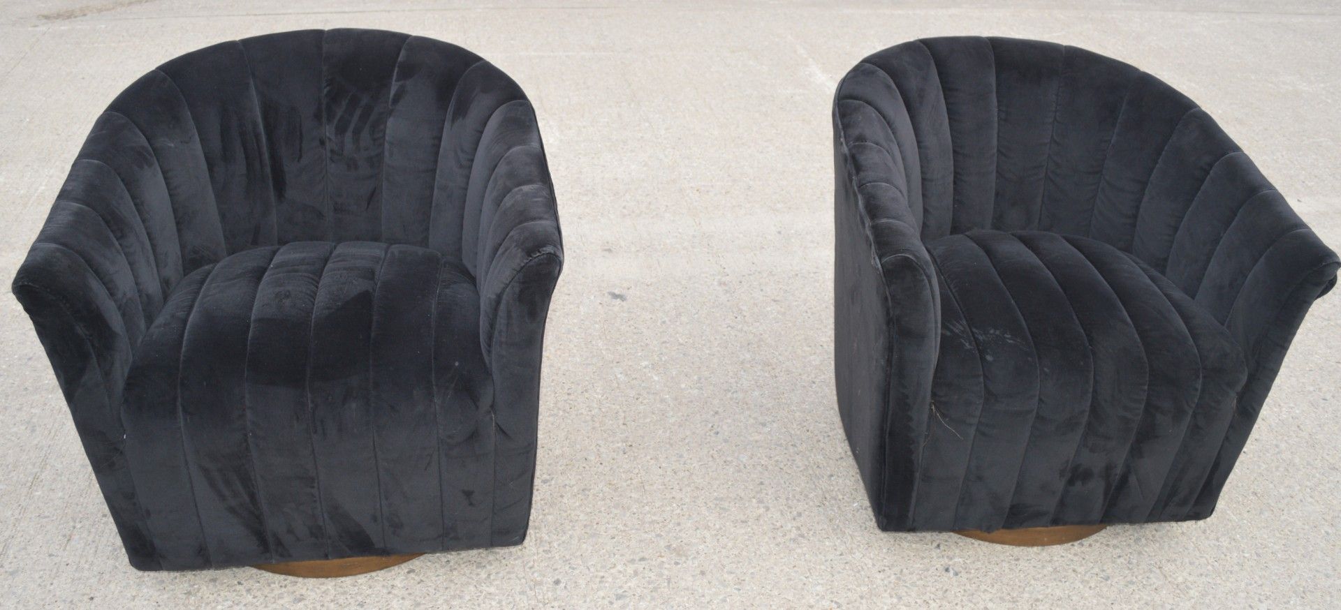 2 x Black Velvet Swivel Cocktail Tub Chairs - Dimensions: H72 x W64 x D64 cms