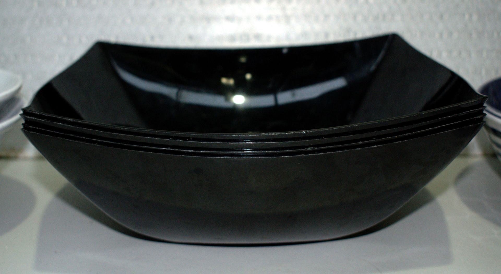 1 x Large Assortment Of Food Bowls - Image 9 of 10