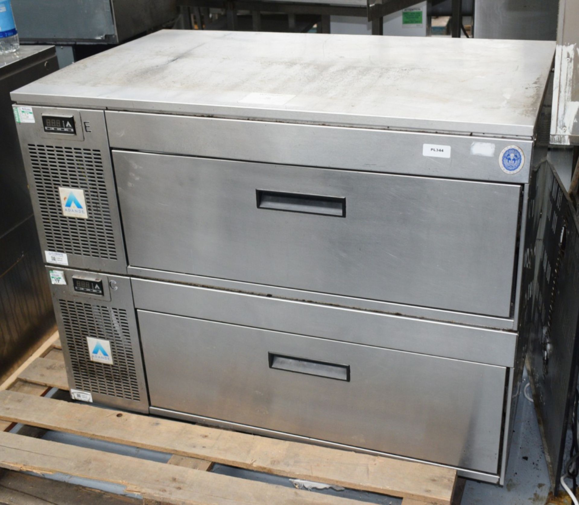 1 x Adande VCS Double Drawer Countertop Fridge Freezer - Dimensions: H x W x D cms - 240v