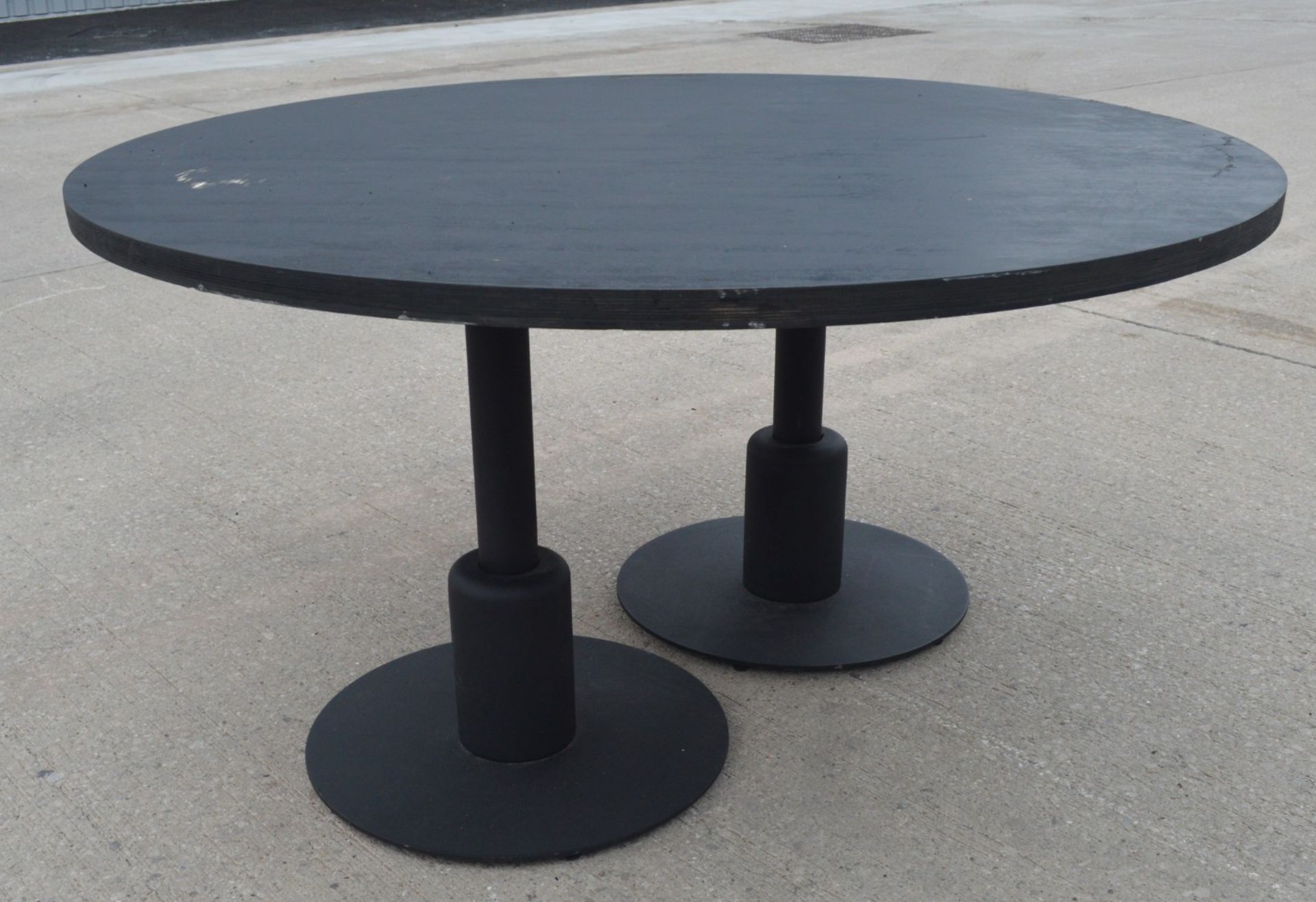 1 x Restaurant Dining Table Featuring a Twin Pedestal Base - Dimensions: H75 x W150 x D150 cms - Image 4 of 4