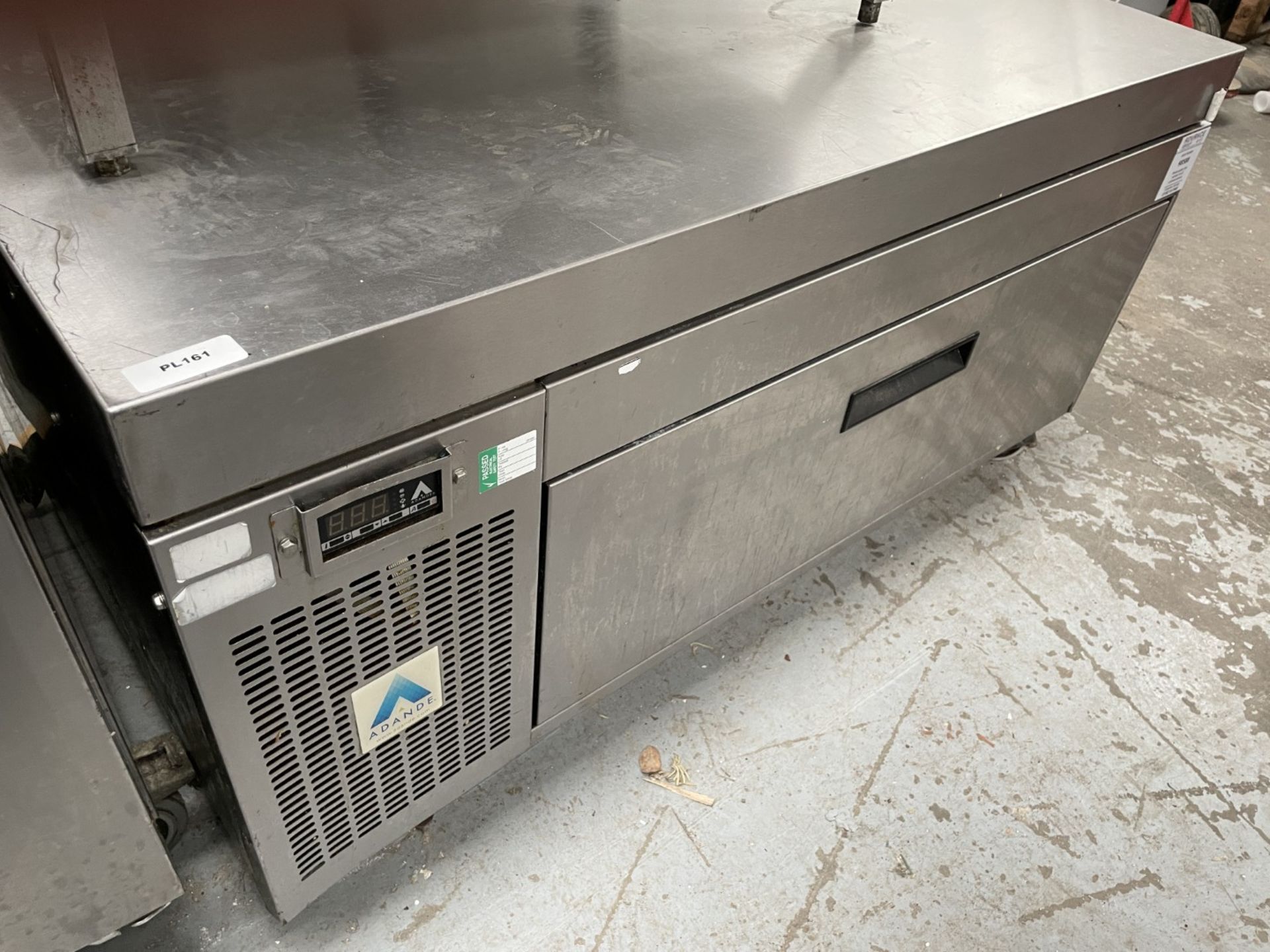 1 x Adande VCS Single Drawer Countertop Fridge Freezer - Dimensions: H x W x D cms - 240v - Image 8 of 10